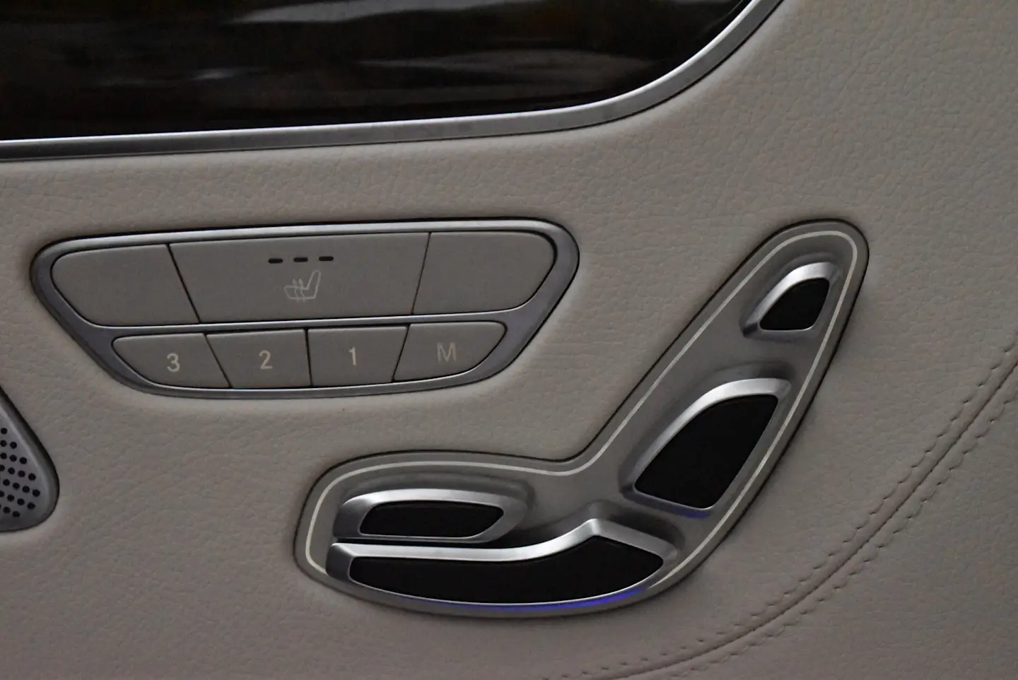 Car Image - 74tbtdTmXv75zwhlno32fJ