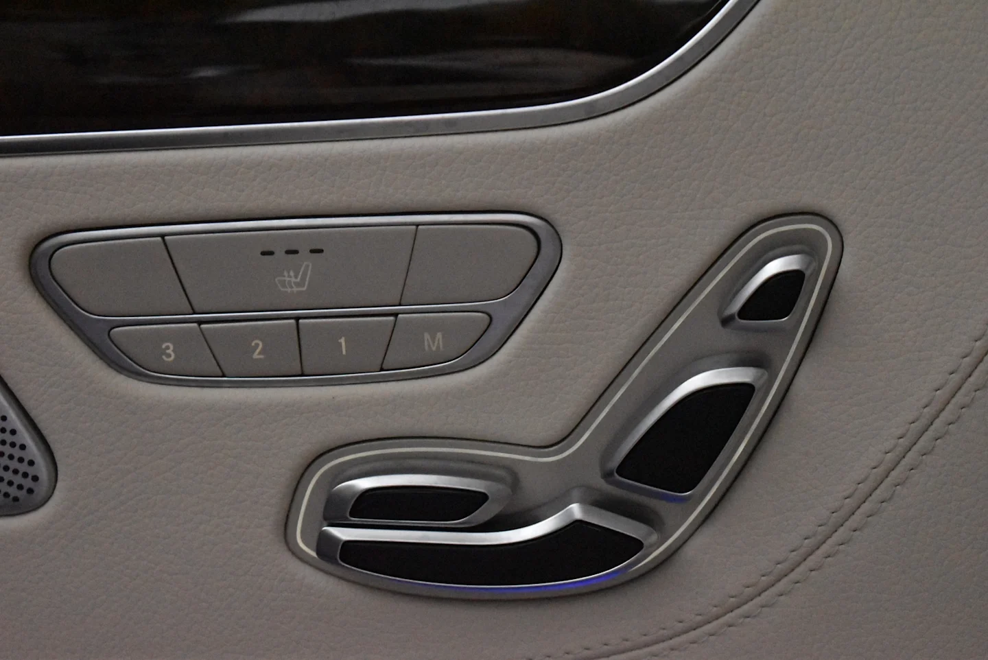 Car Image - 74tbtdTmXv75zwhlno32fJ