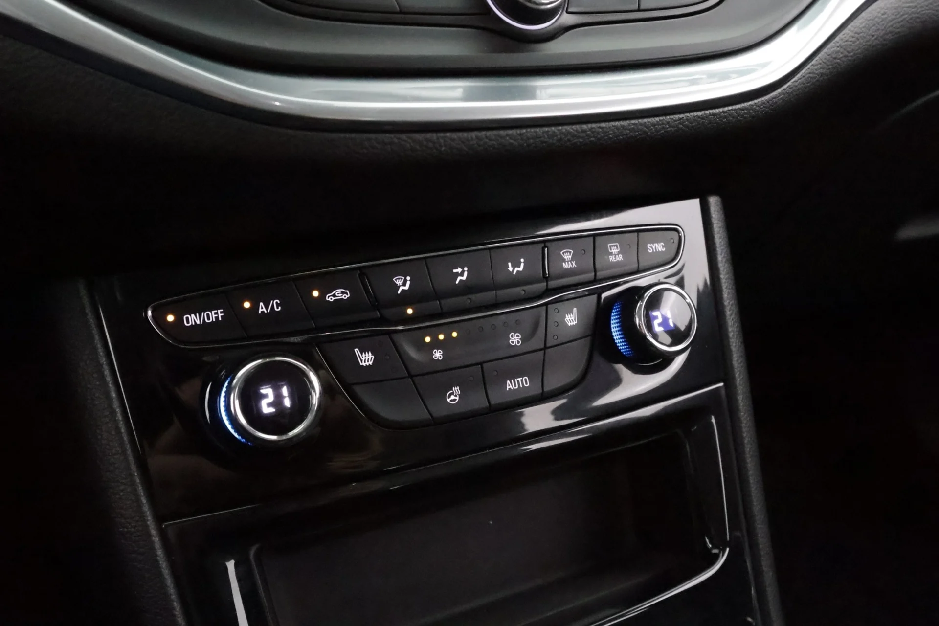 Car Image - 5JGgh8wtEuCefDPDiEXoq6