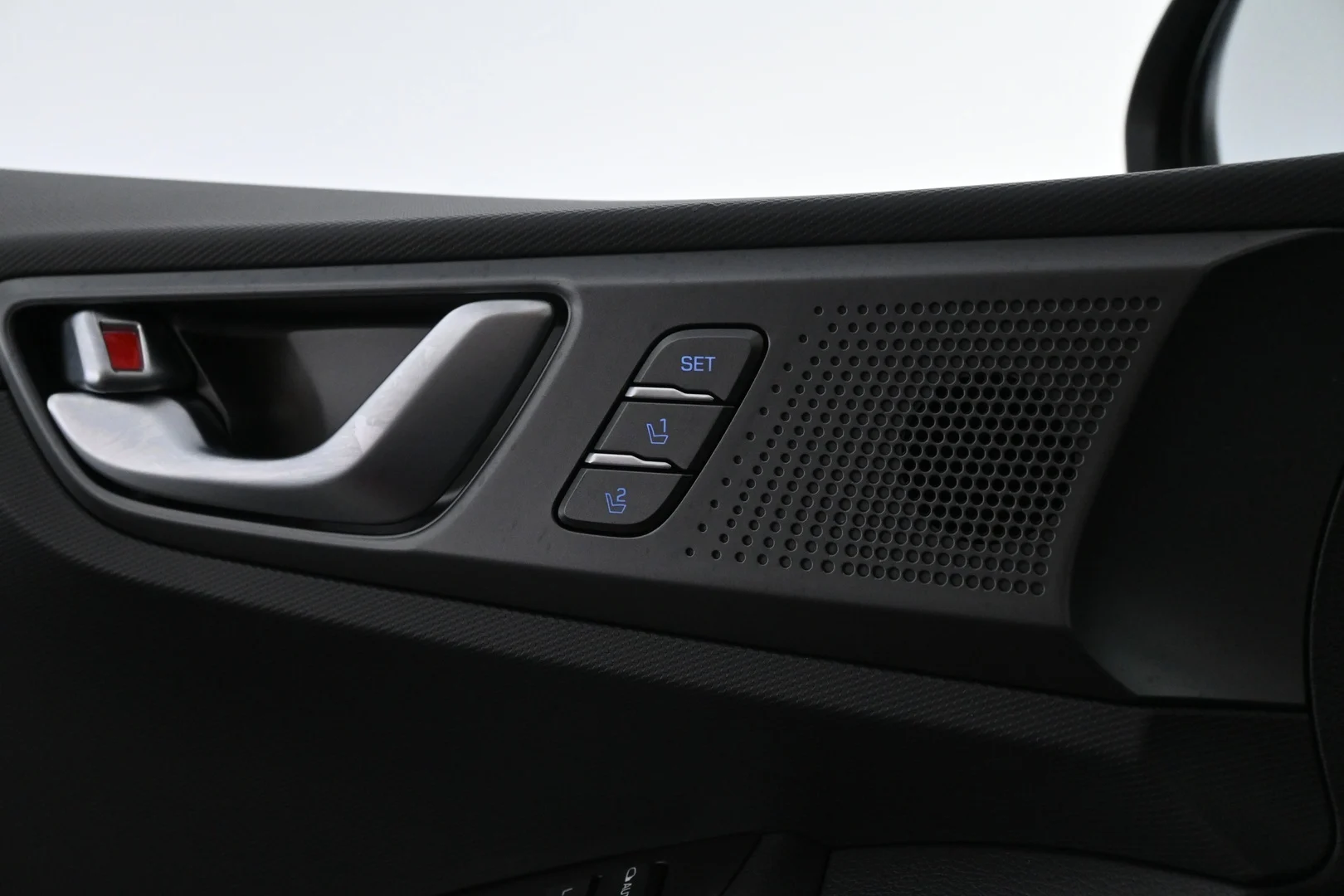 Car Image - 4nRuxInTCapJ3TkRJbeRA6