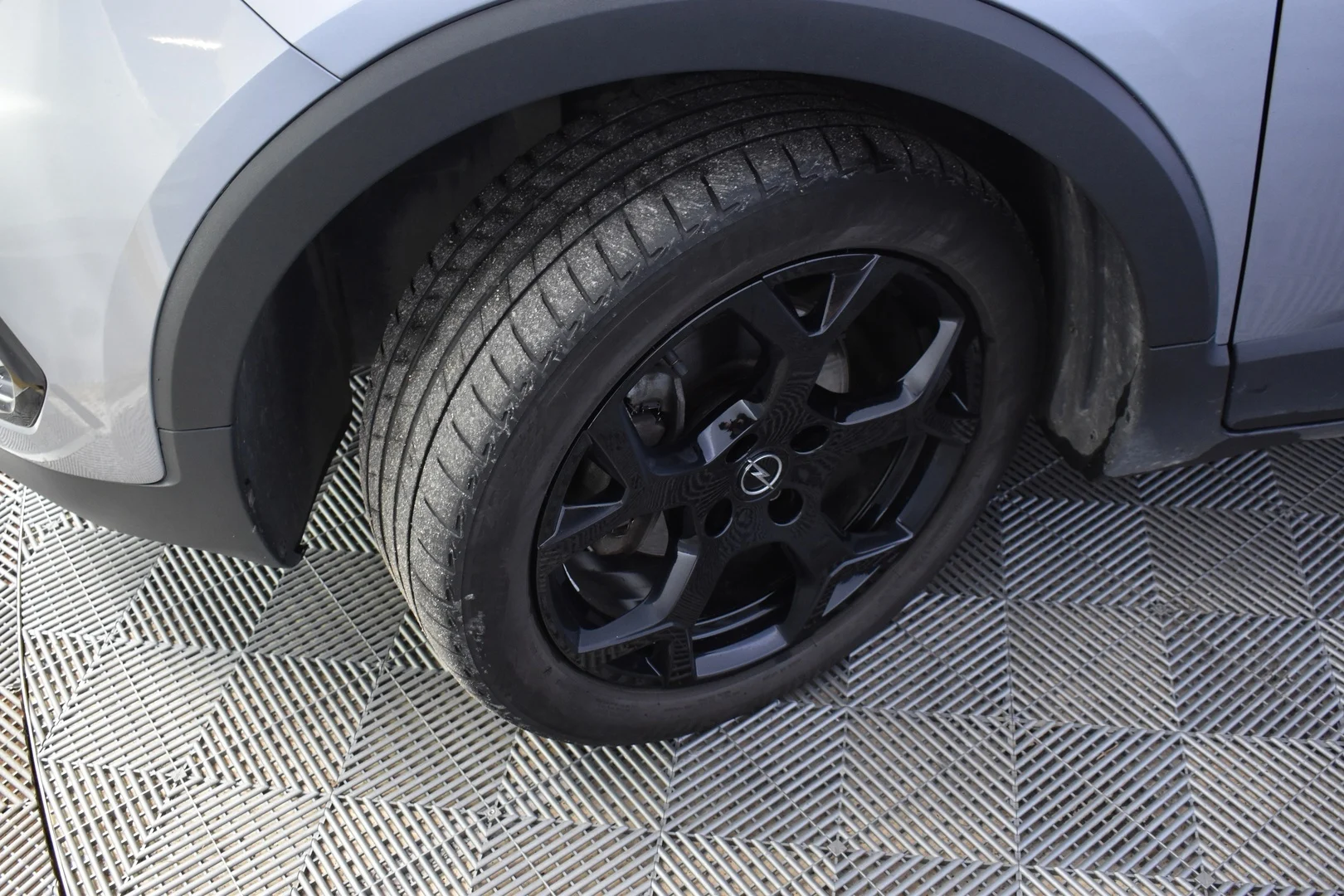 Car Image - 78N8nyg6gnIWlZ4cXebeU8