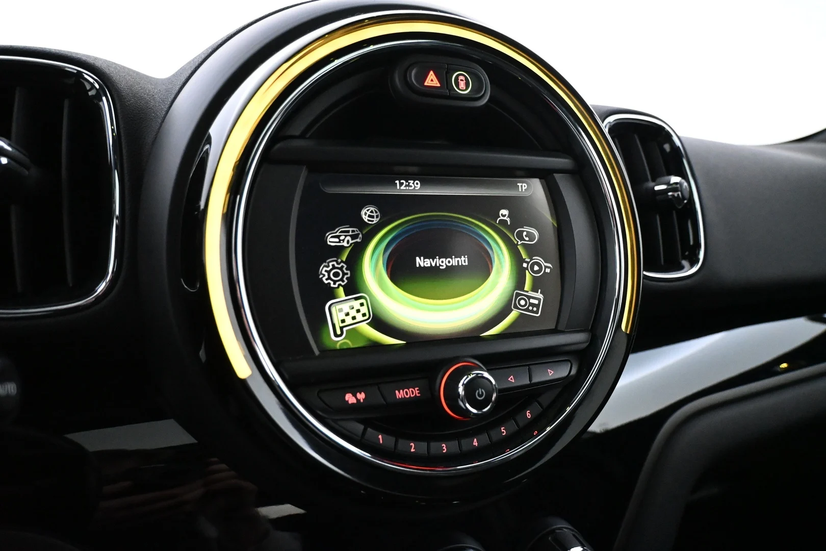 Car Image - 37l8iDb5OQ13qq2dsDBEEE