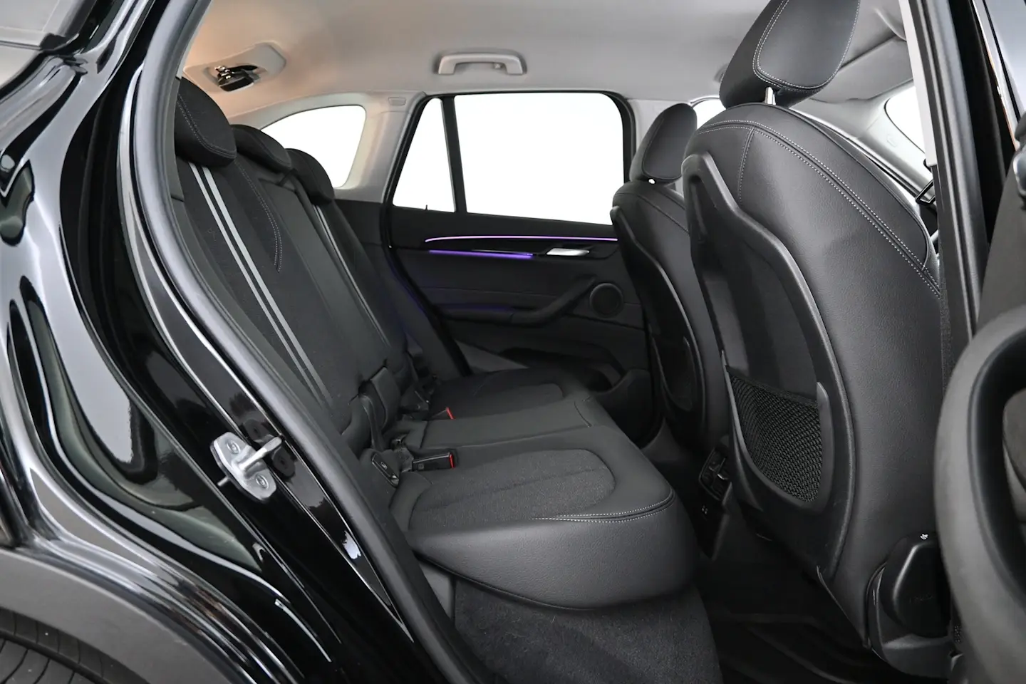 Car Image - 5gUb7B6e39f9tkd0nTrK0j