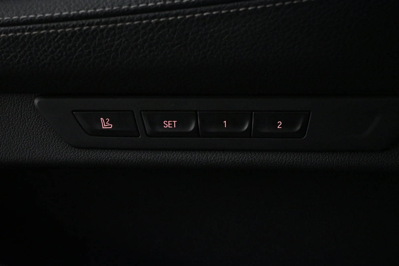 Car Image - 28GSvk77IRC44KGwWQIMH6