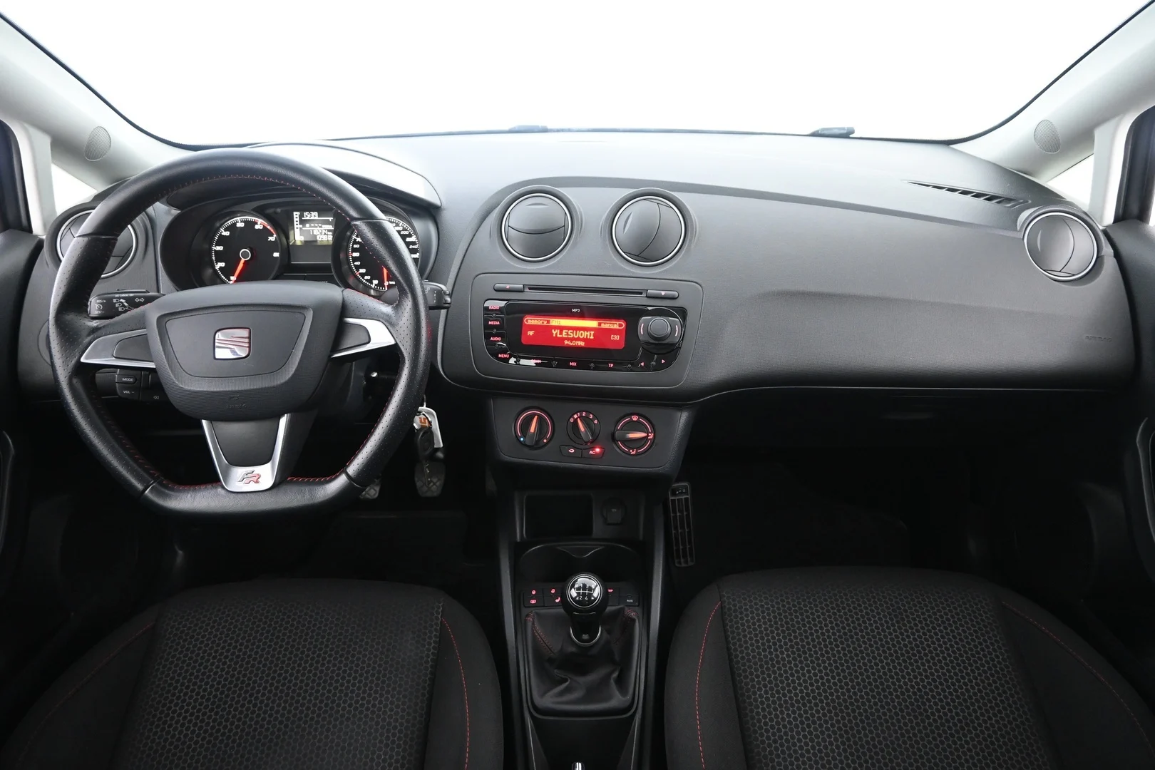 Car Image - 5dtHuUwIjnYxjoJY26c6ti