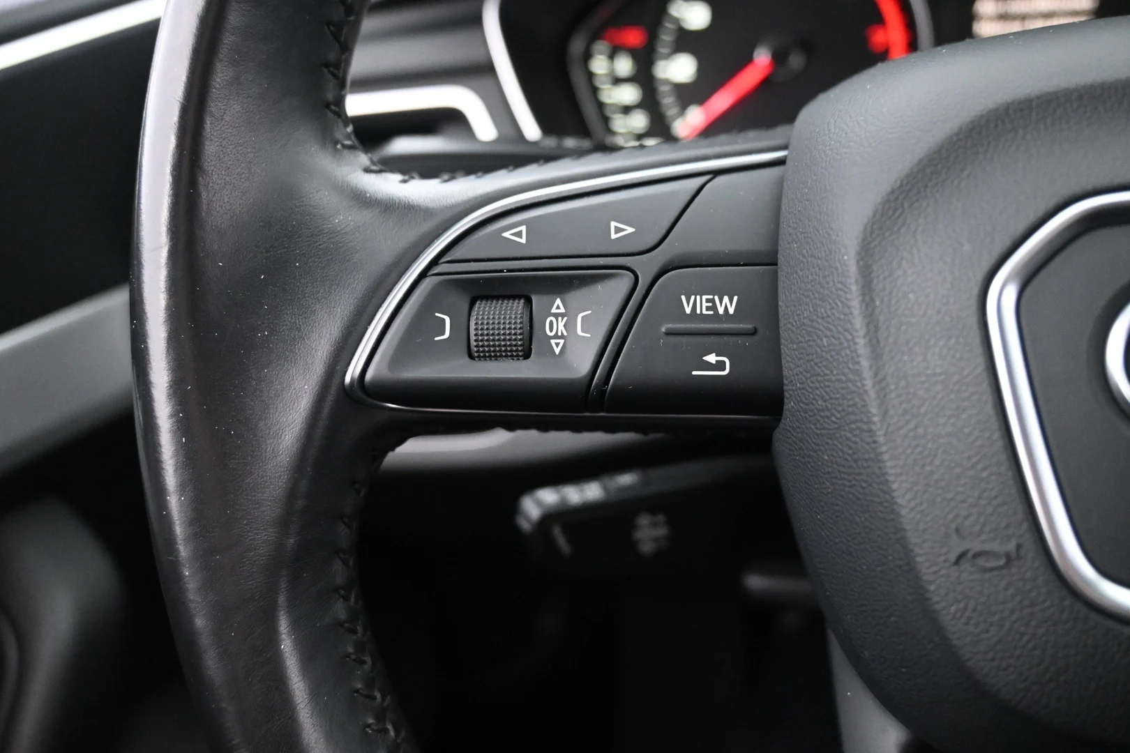 Car Image - 4eFYAmX28vjO4ukndC9KNr