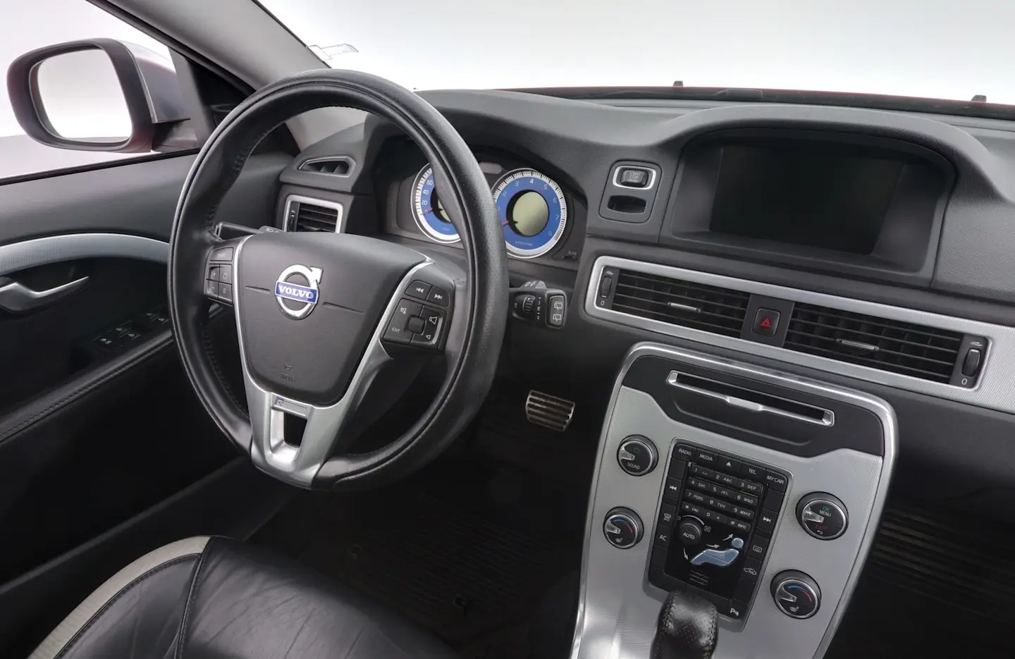 Car Image - loXMVxXNYfpdl15HujUSy