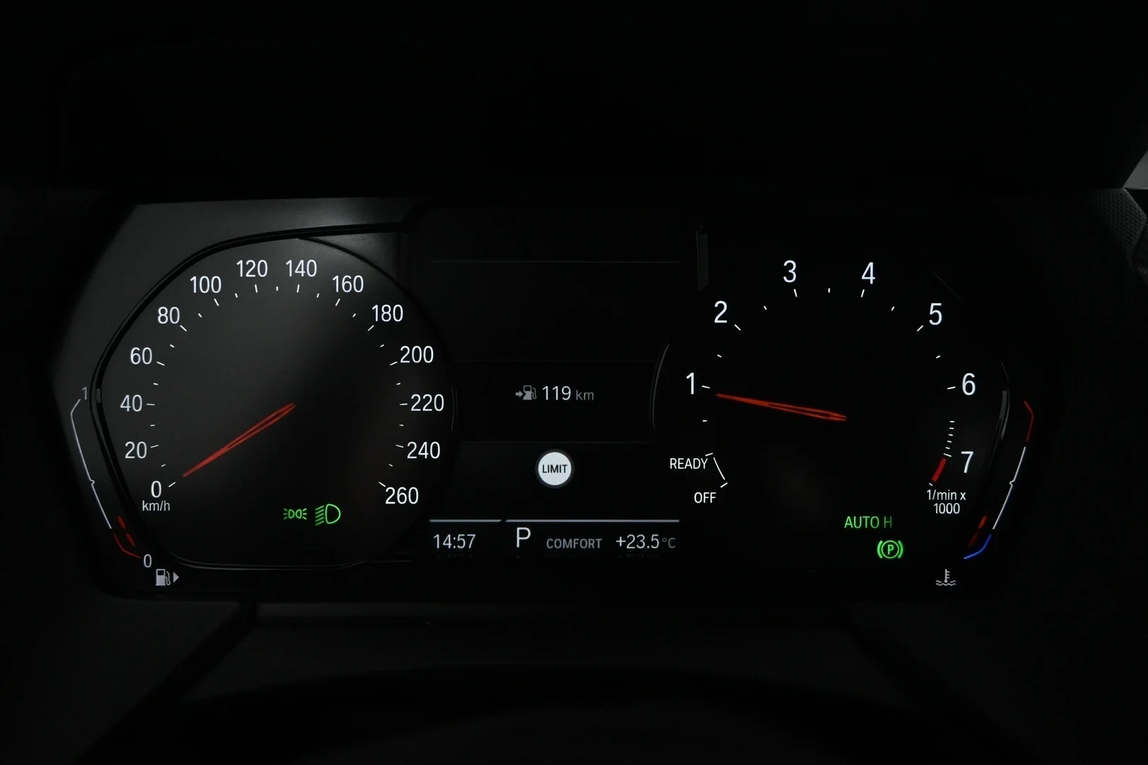 Car Image - 2tPVJz7hx9YX3kQhoRIDI2