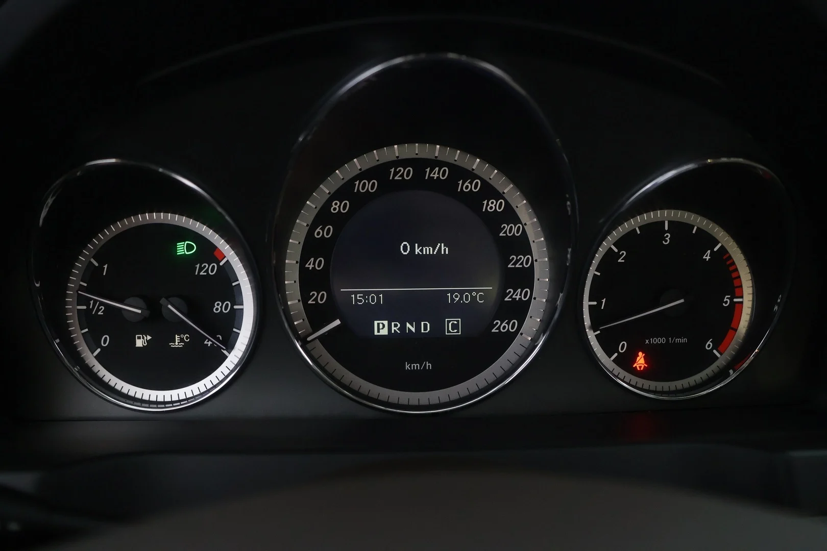 Car Image - 7zjQ7kQLMRtzqLKSXGvoUG