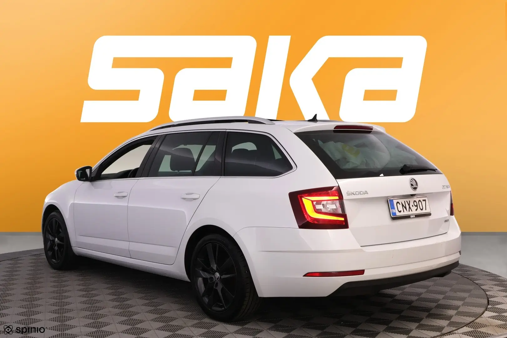 Car Image - 6LrKMFi4wGZUD7guYhlAtU
