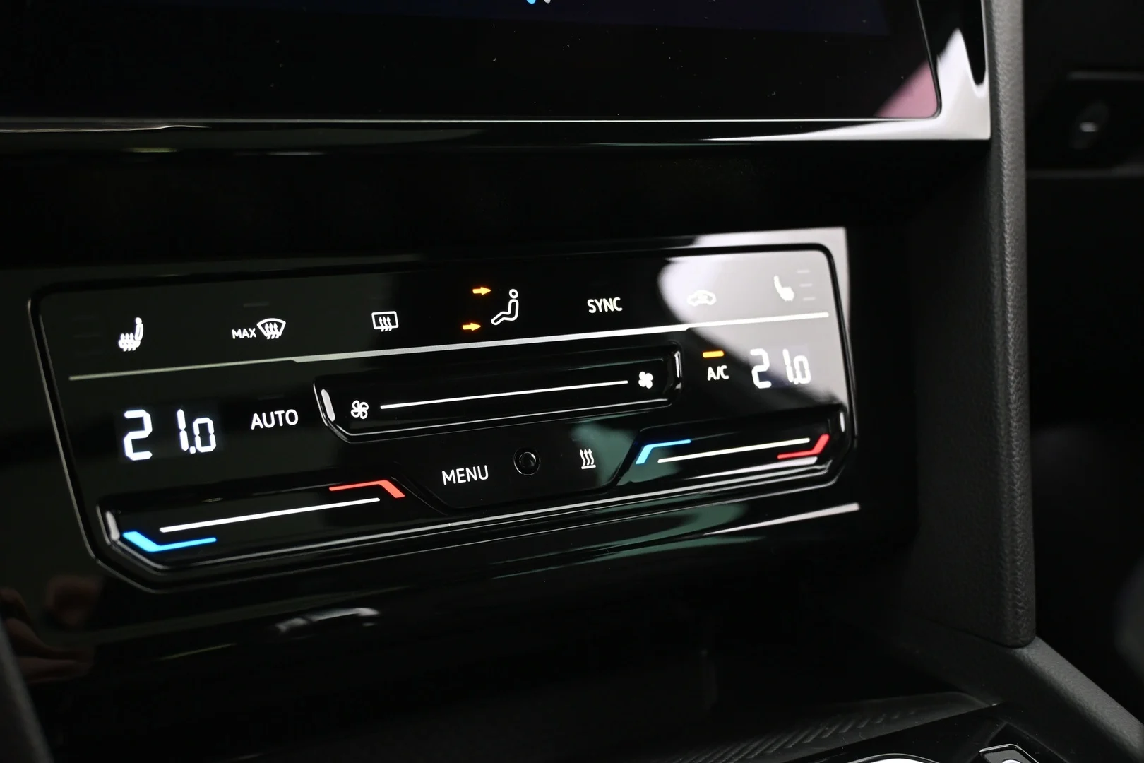 Car Image - 1diIO1SrZmecC6RvxSQGlz