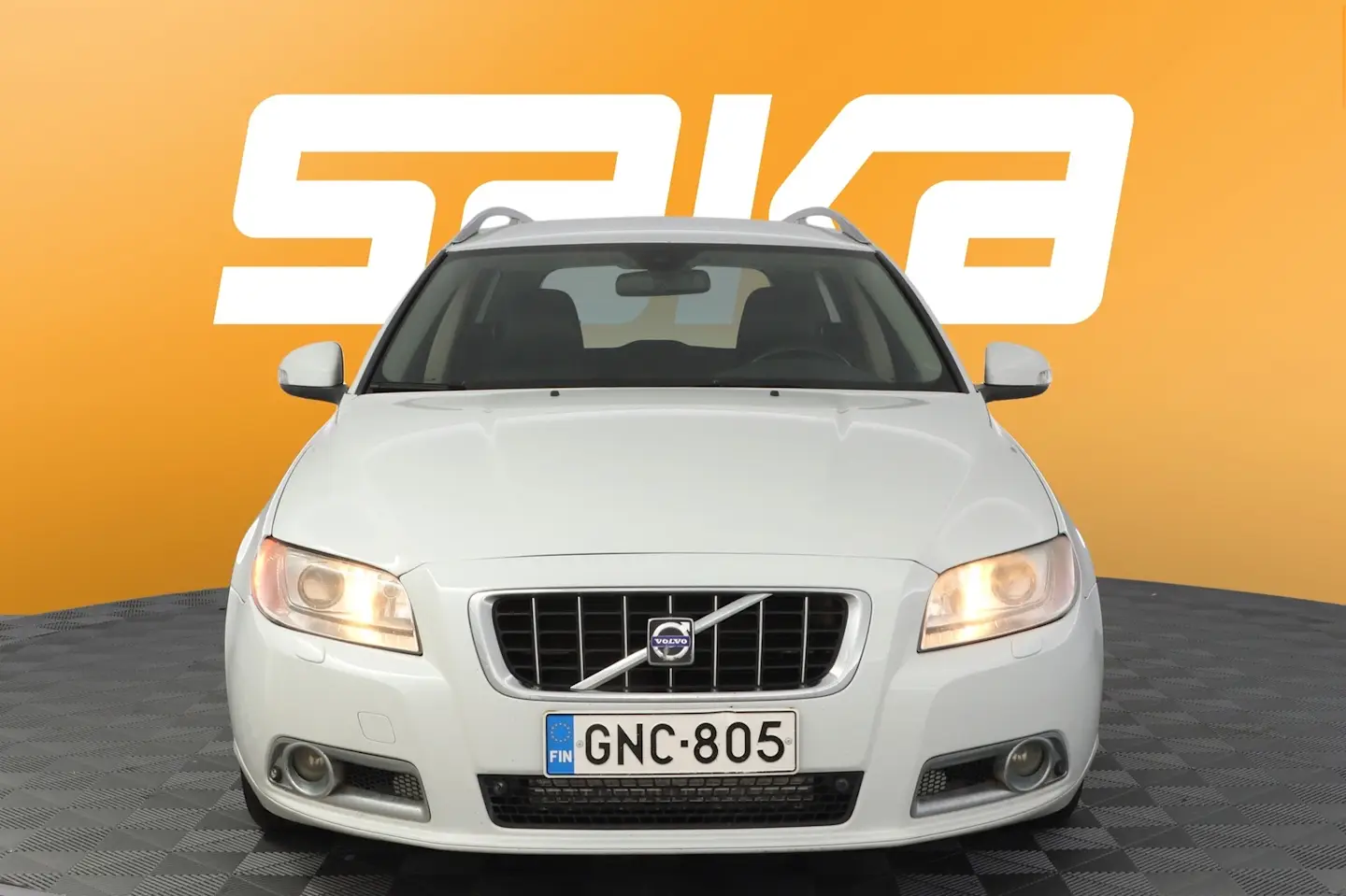 Car Image - 64f5wtwN4A5Ntr0gcgObsj