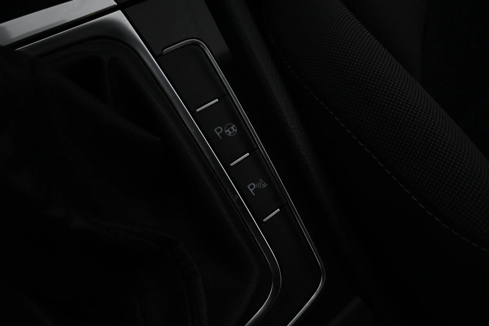 Car Image - 3WJlNhzn6bZi7fedjwWNZb