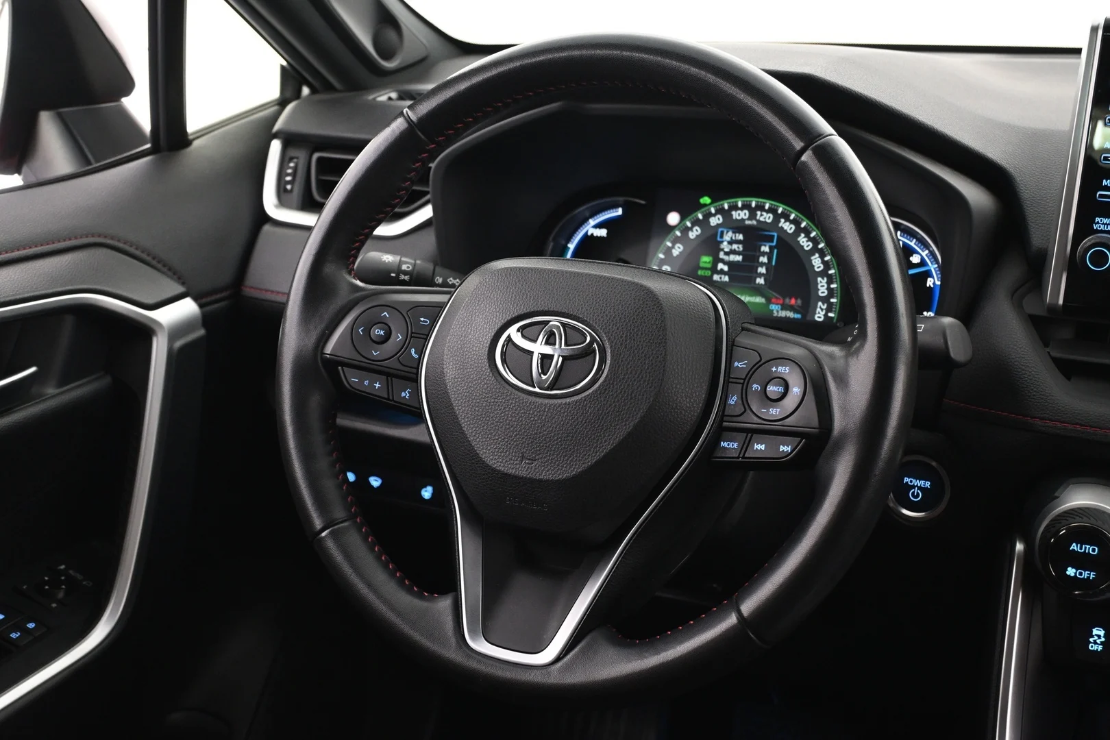 Car Image - 5sXeFtXc7mHW6GGgq3neQN