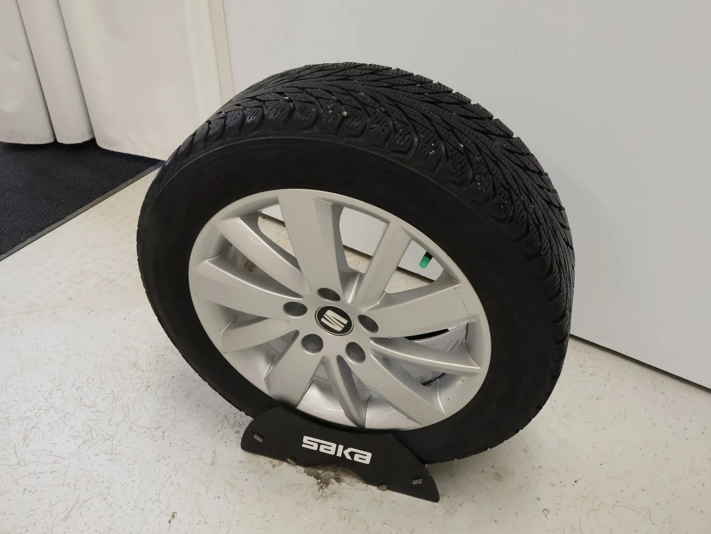 Car Image - 2zA5wh4Jgx7w5oaKxdMJGj