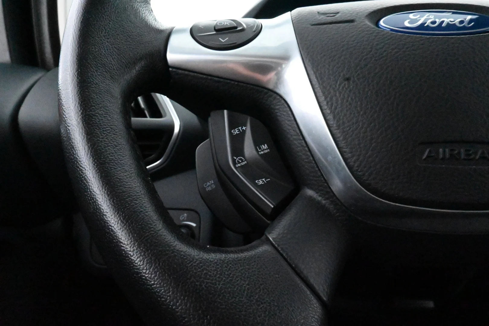 Car Image - 4u5Xbn1X6wYeCwCW2JTbh2