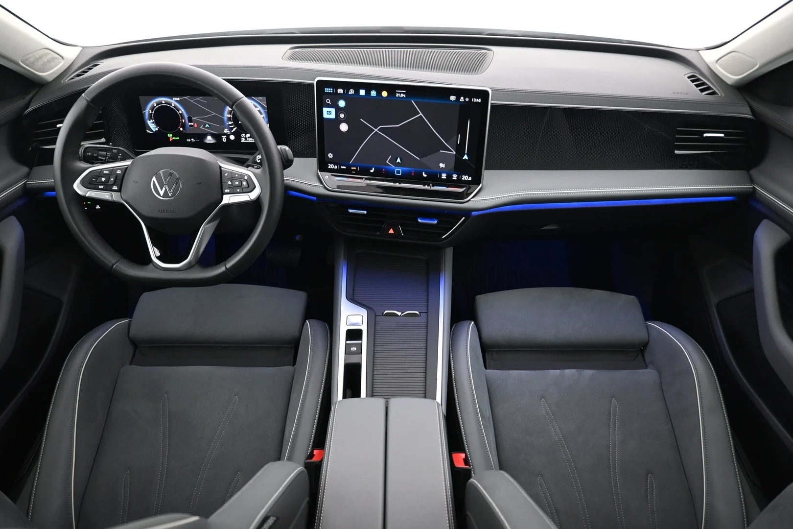 Car Image - 1cTT367Gs8C7Z3LWoQa2rs
