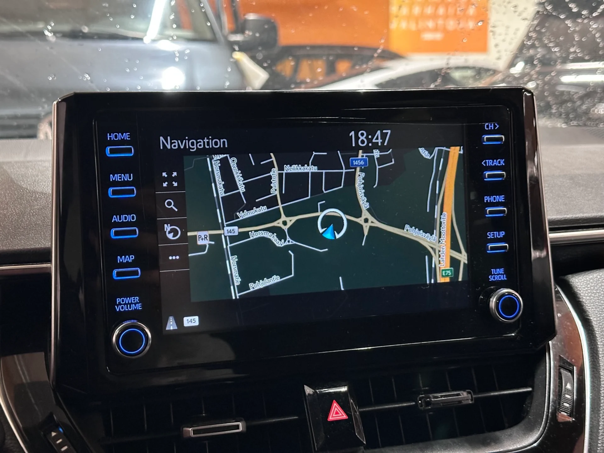 Car Image - 4z0Xkeh7ilHXkwWrixXUxP