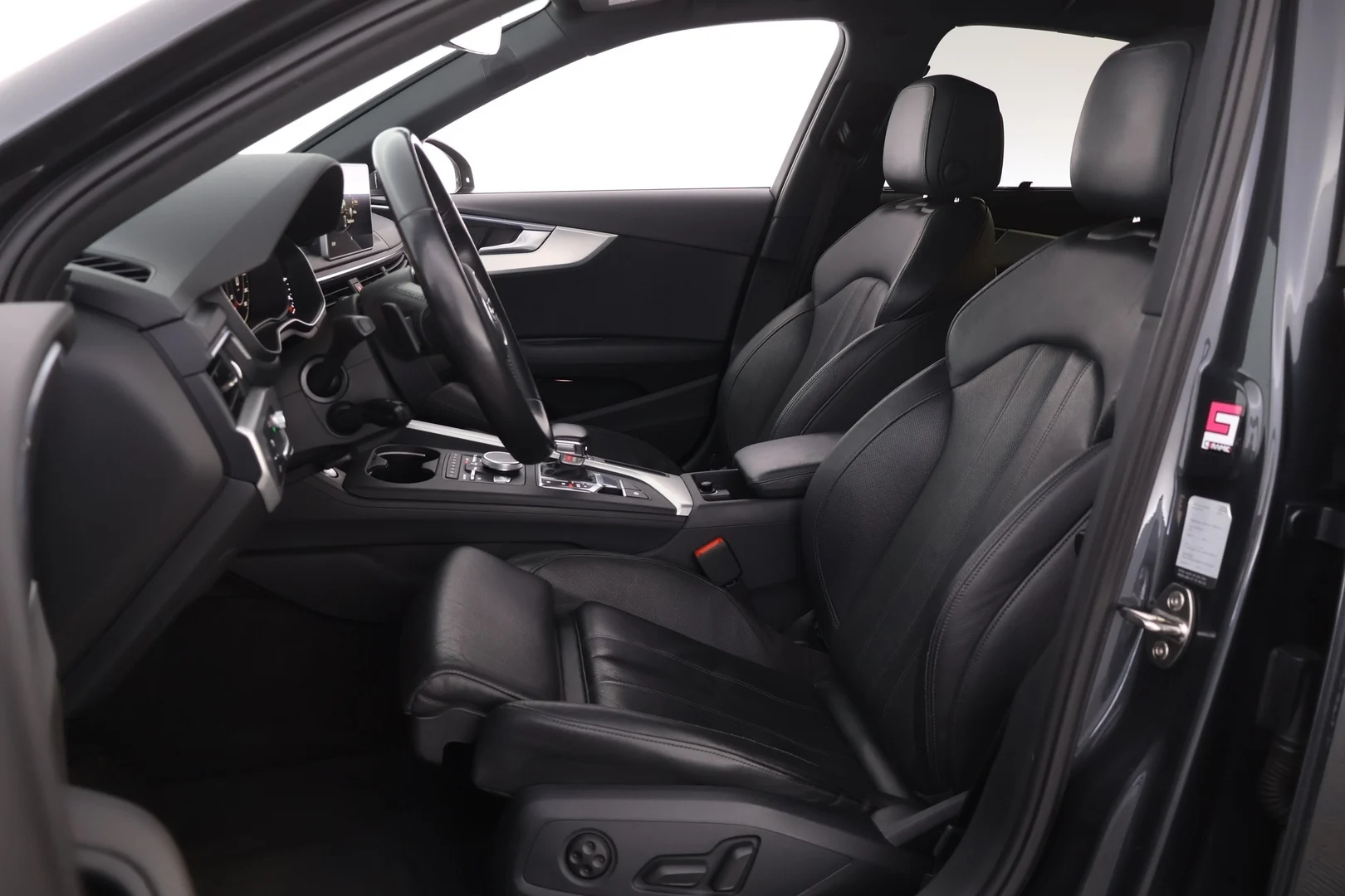 Car Image - tm977Jc8o3FB0ildjuctH