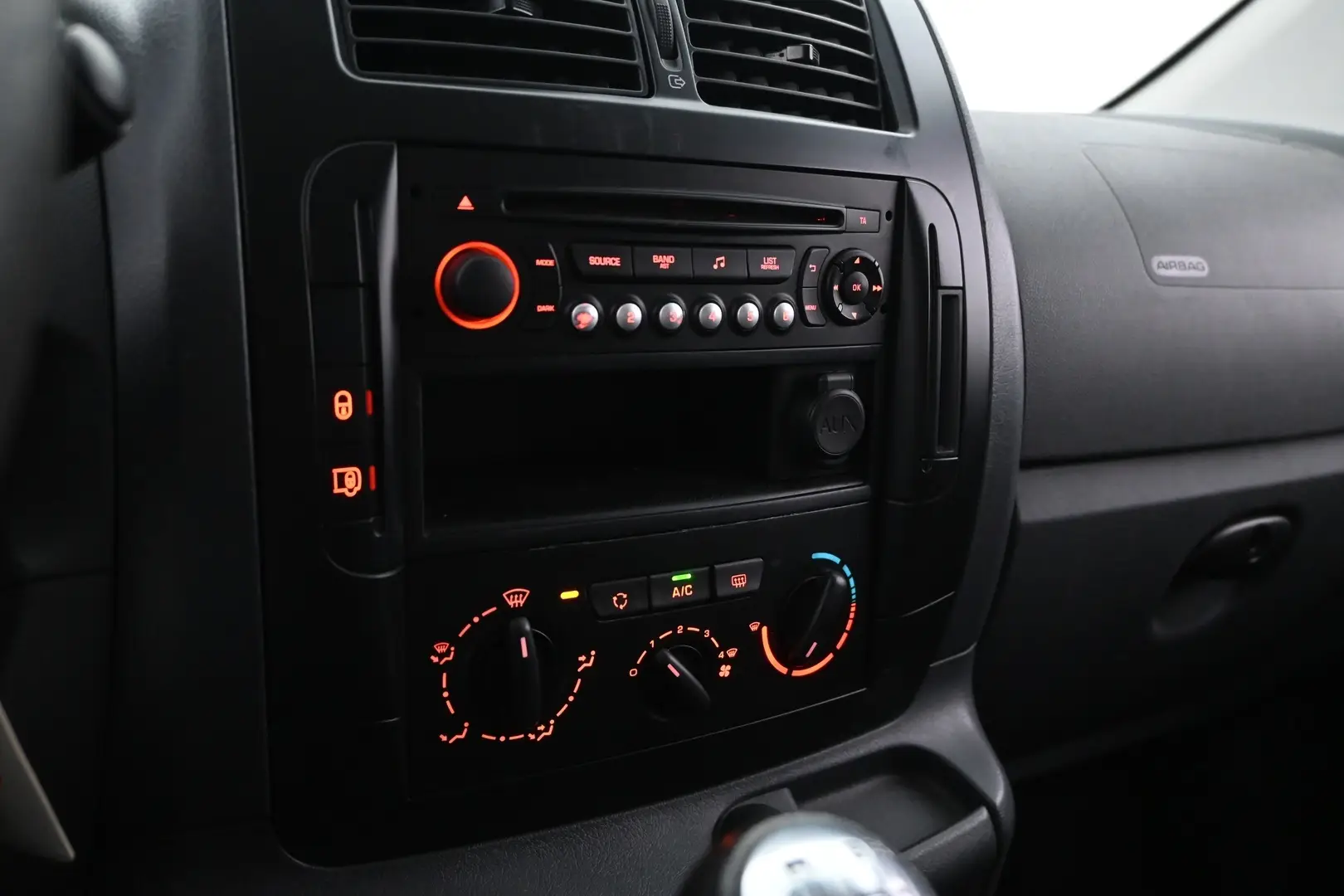 Car Image - 3c6qxoIu3HscDFIkZTtOsJ