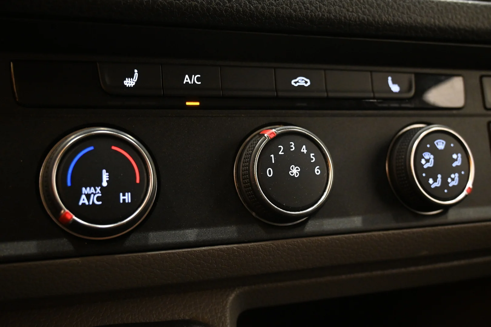 Car Image - 2mHVyWxotyuWy5bZ4BLs4a