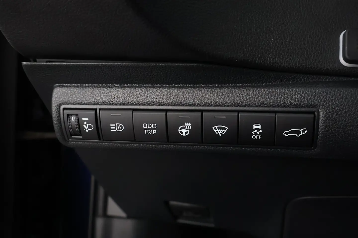 Car Image - 6lbD95LBQqbn6p4tJ4aR2x