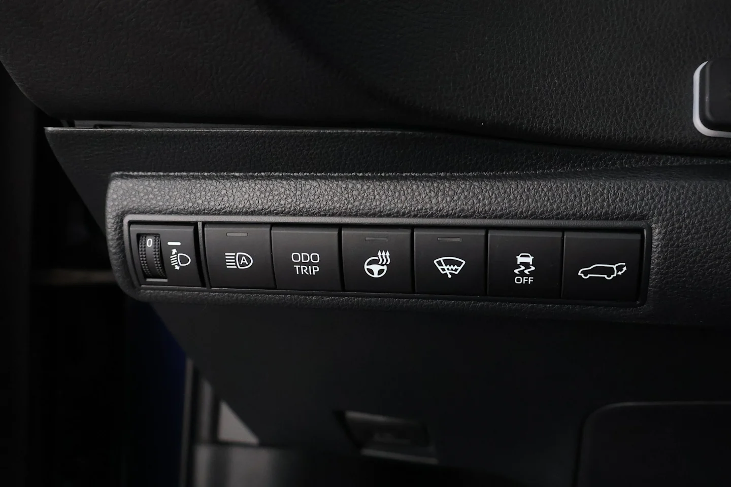 Car Image - 6lbD95LBQqbn6p4tJ4aR2x