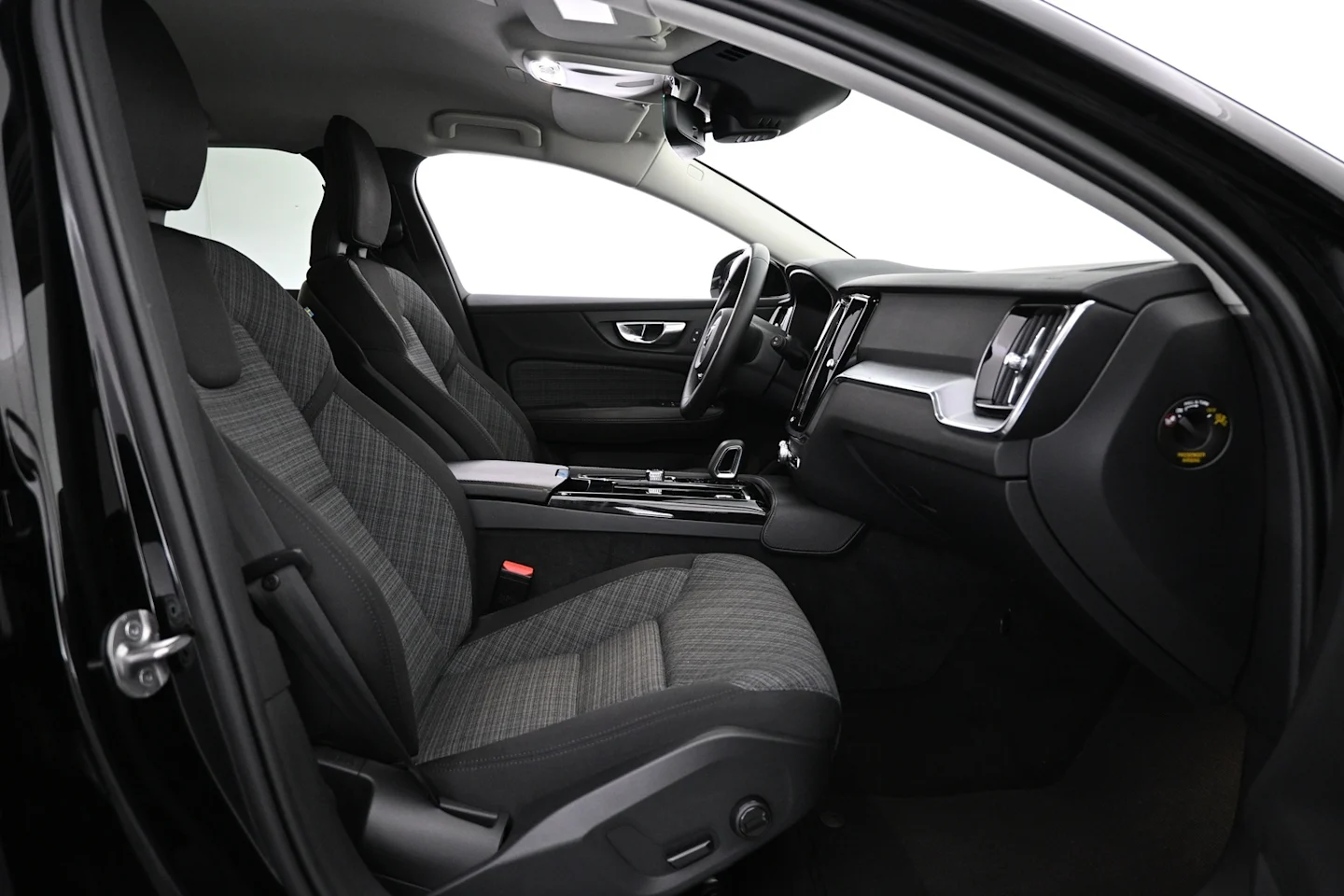 Car Image - 2FFXn08EmSq9u55wTLfq5c
