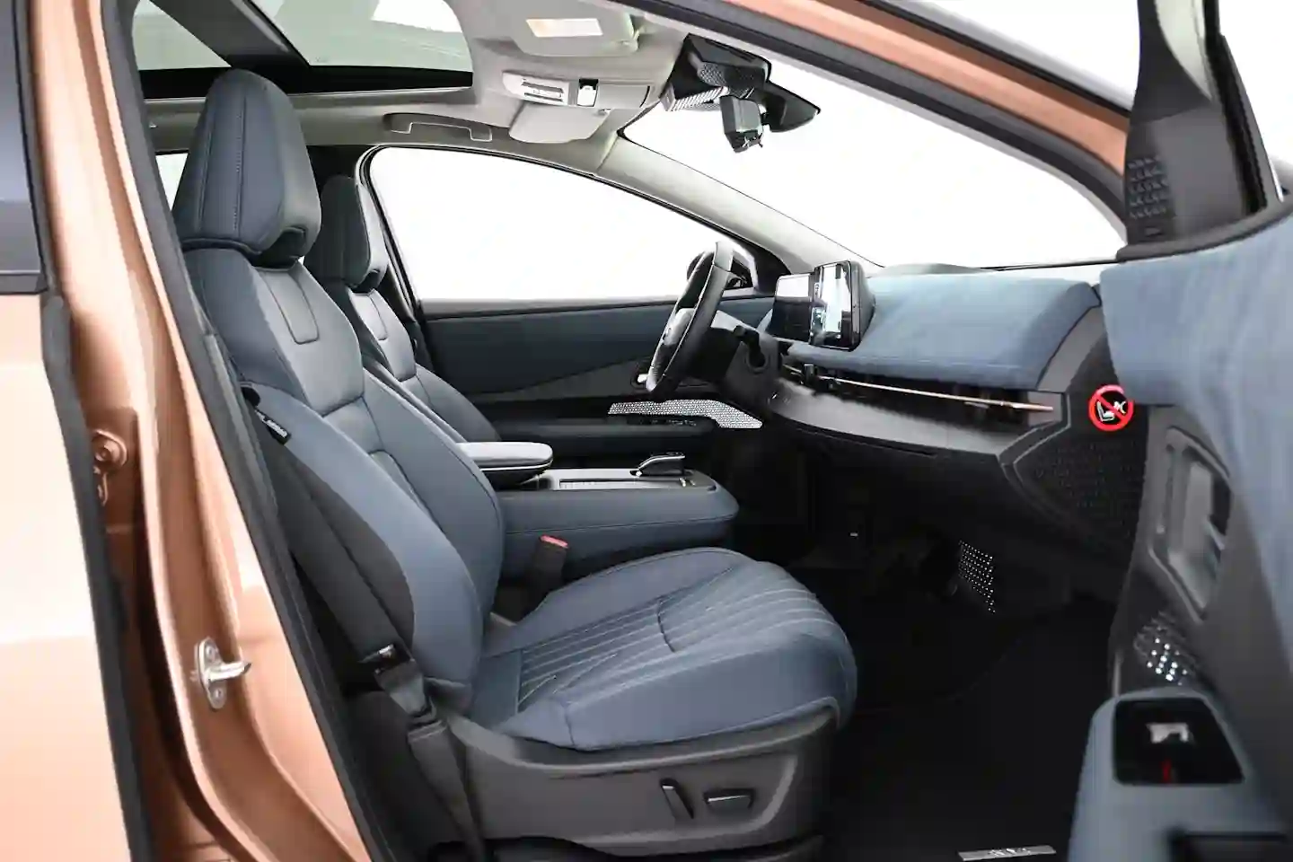 Car Image - 3XSbVpIExUhR4Rhxwkn0Ln