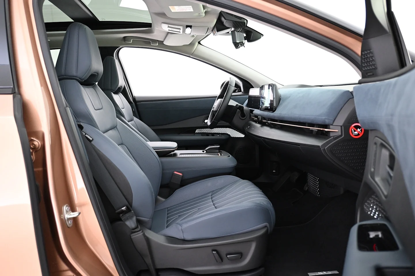 Car Image - 3XSbVpIExUhR4Rhxwkn0Ln