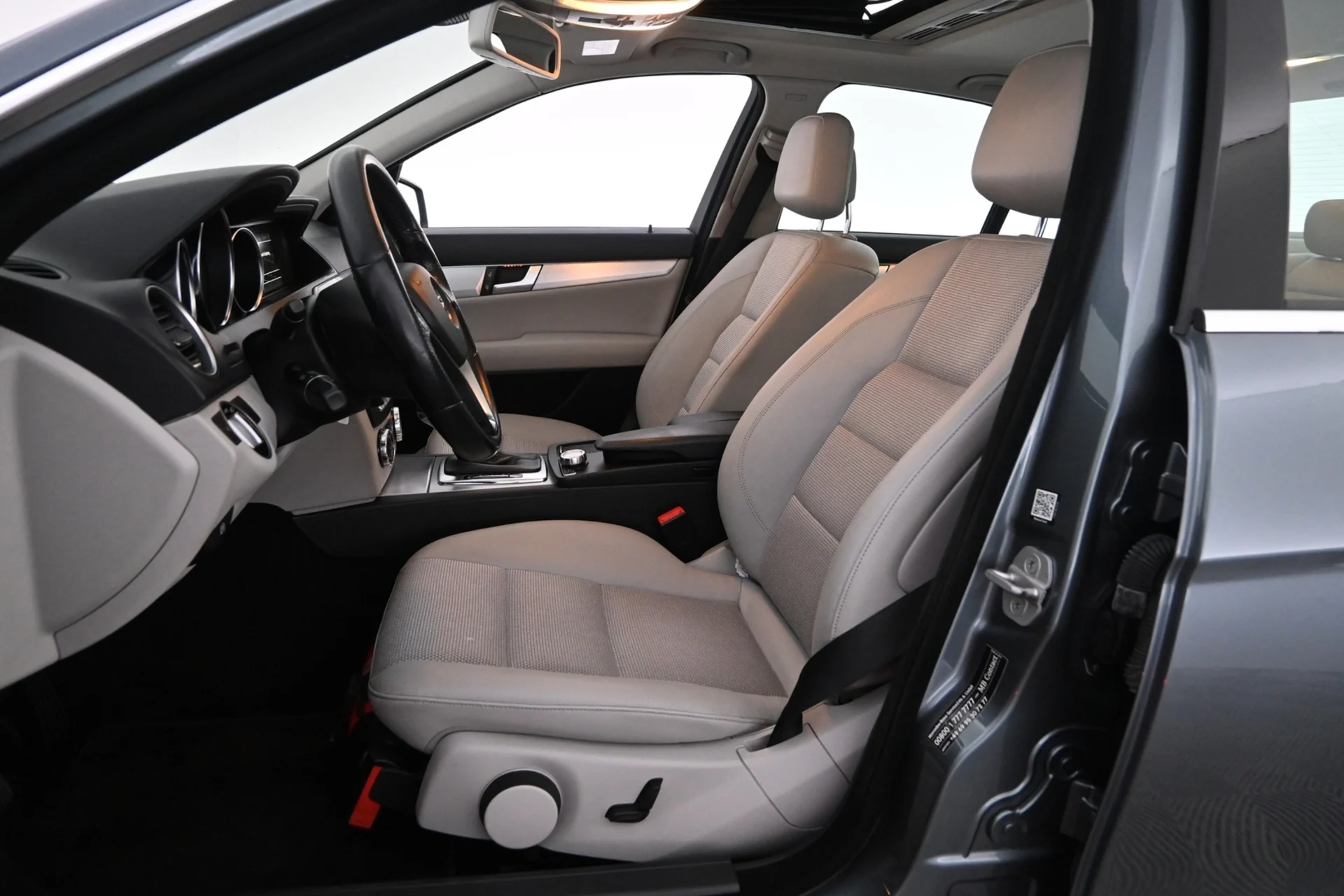 Car Image - 31Uk4J3sKLmt1dnwgFn4Zw