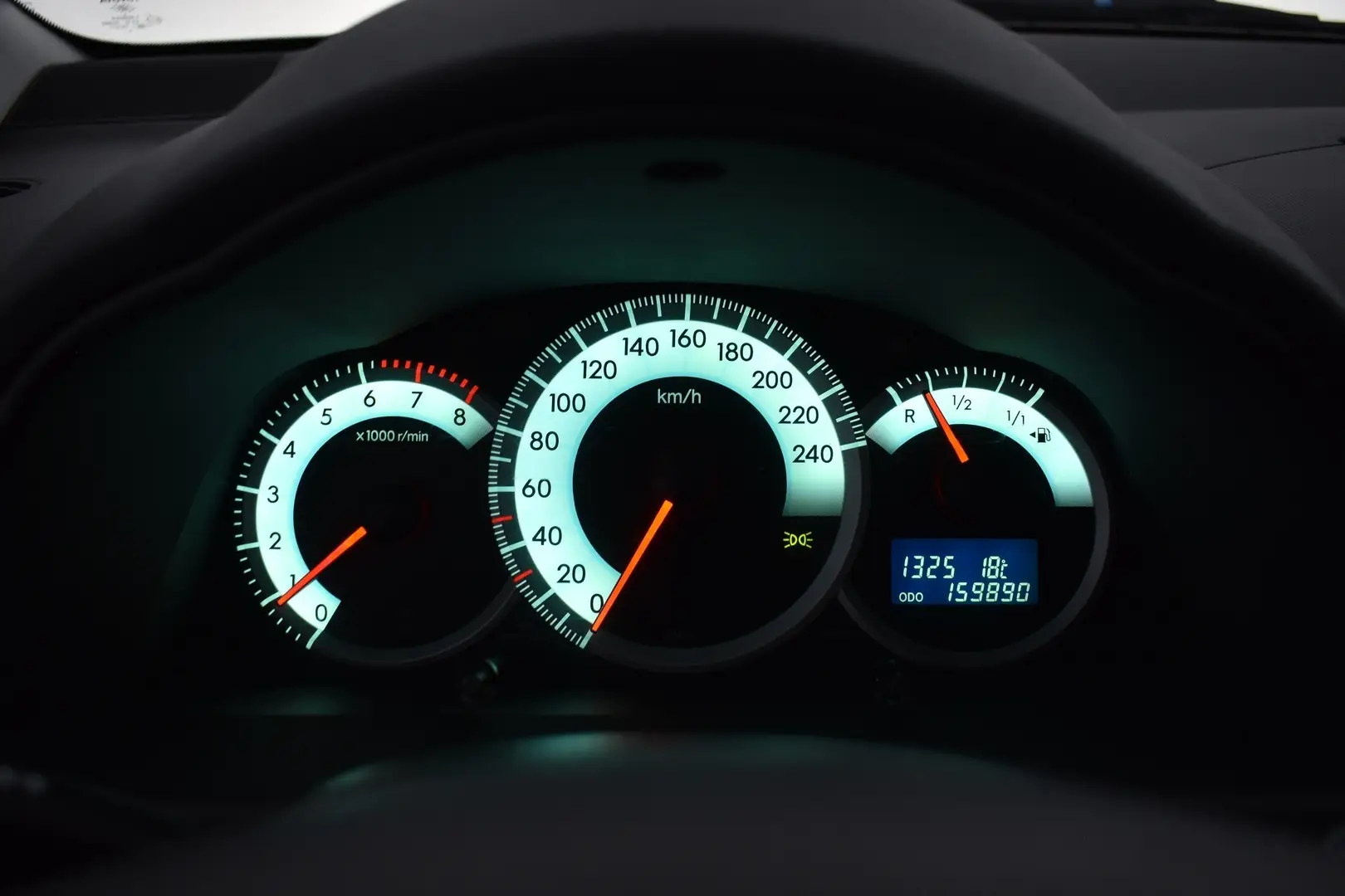 Car Image - 6NNY2N0V1bQ5Jy9XKRCxg8