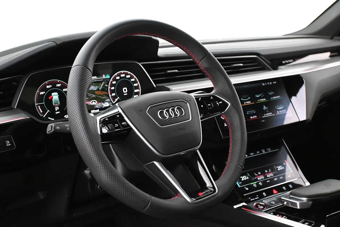 Car Image - 79TG8GiCDd5e8RDns5ghYe