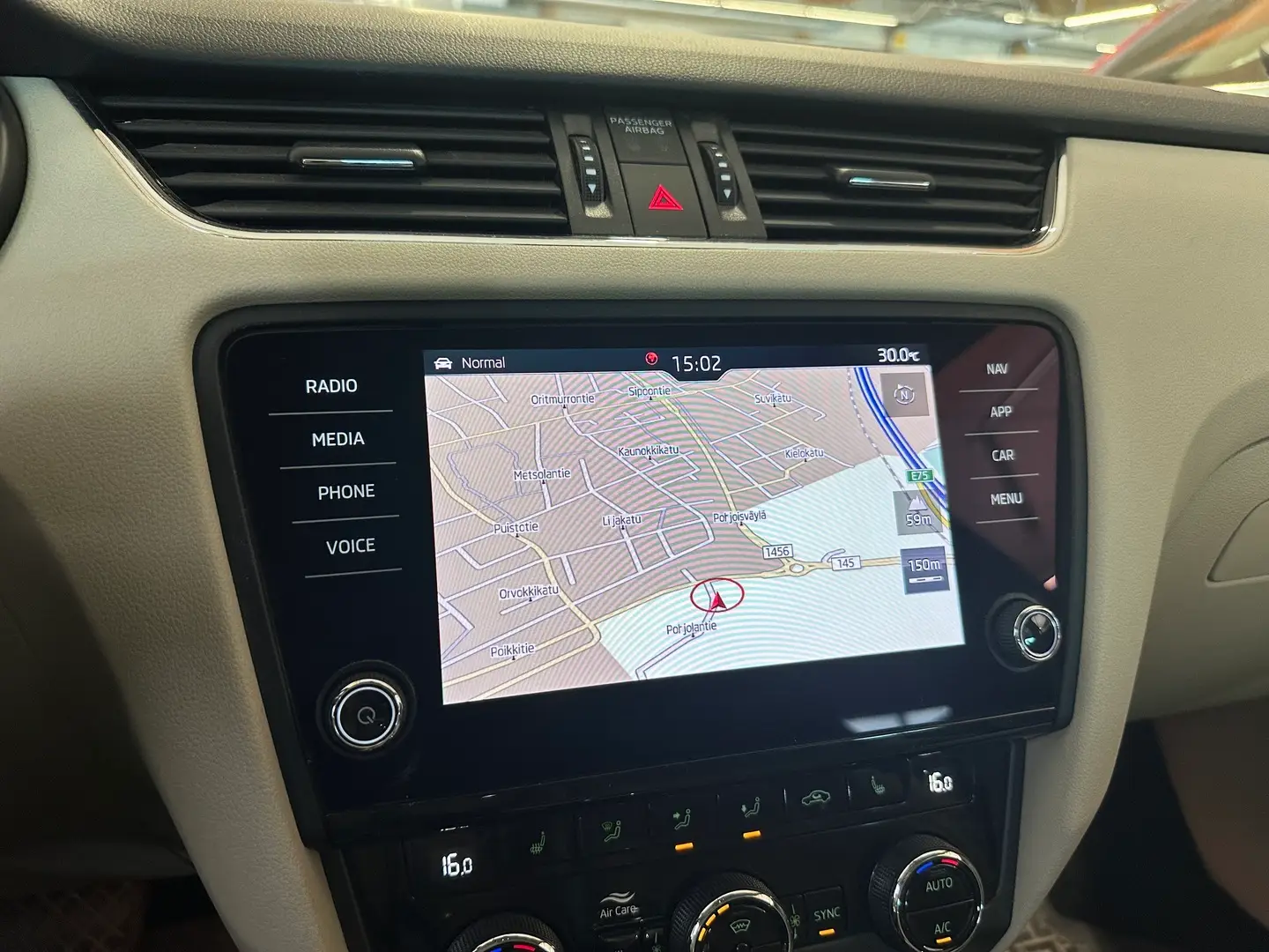 Car Image - 2A6N87Rp9LIGAb9RUVqpZJ