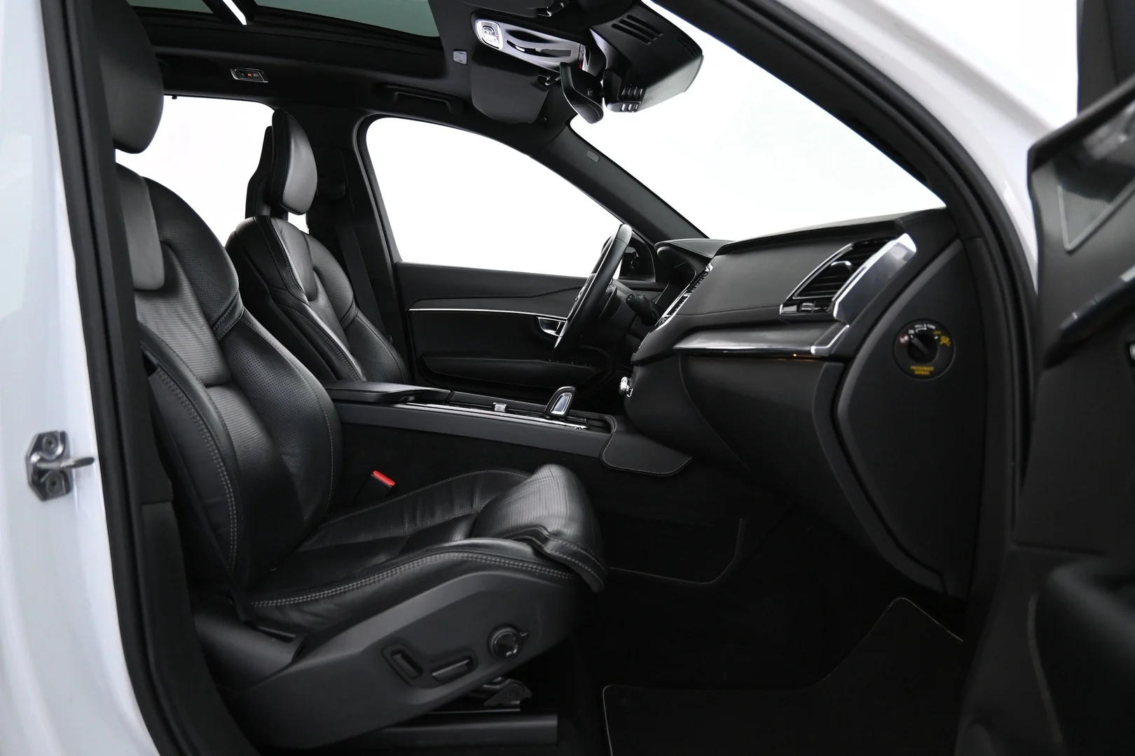 Car Image - 1Lwvbtd7SEDx8hENcaVgSB