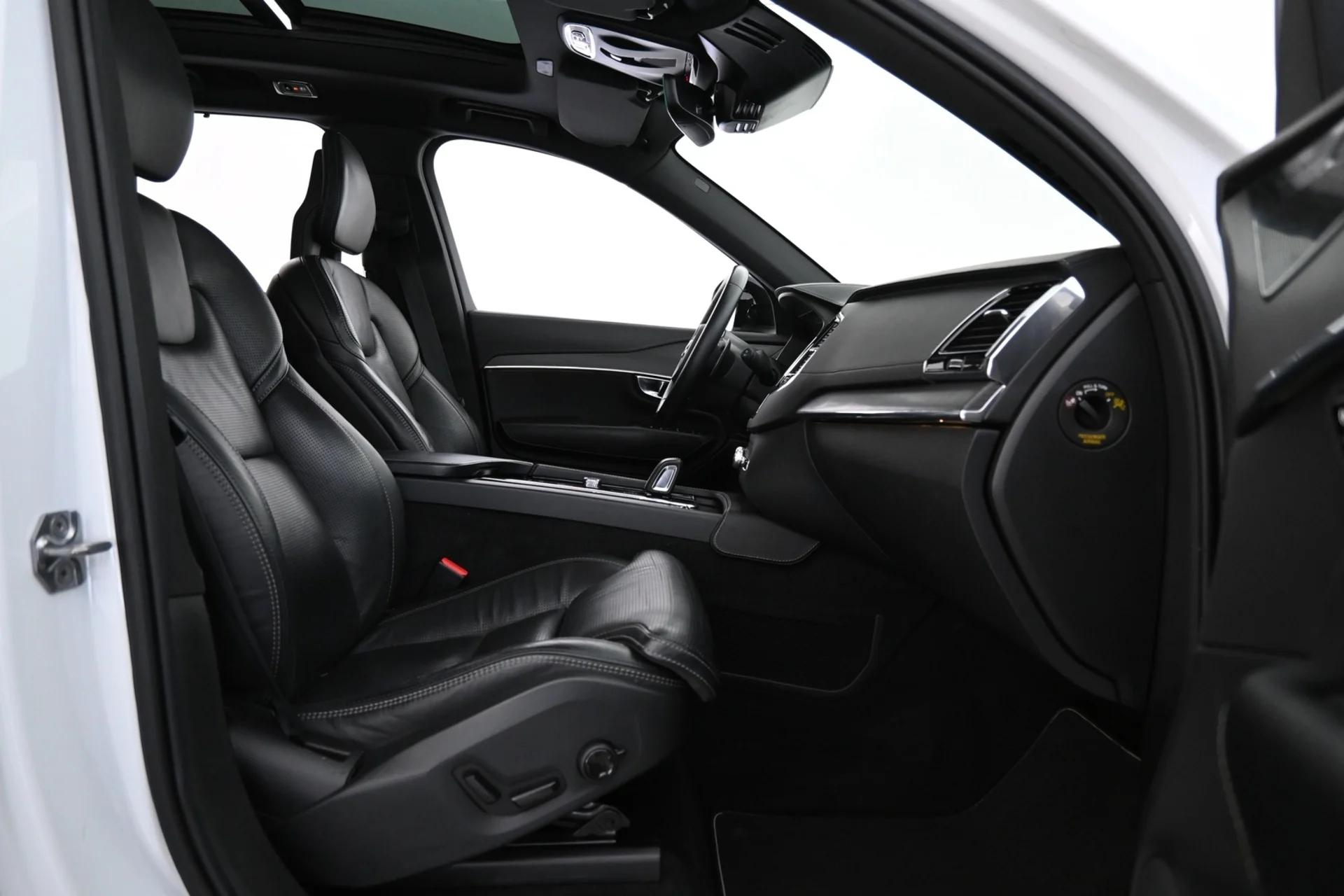 Car Image - 1Lwvbtd7SEDx8hENcaVgSB