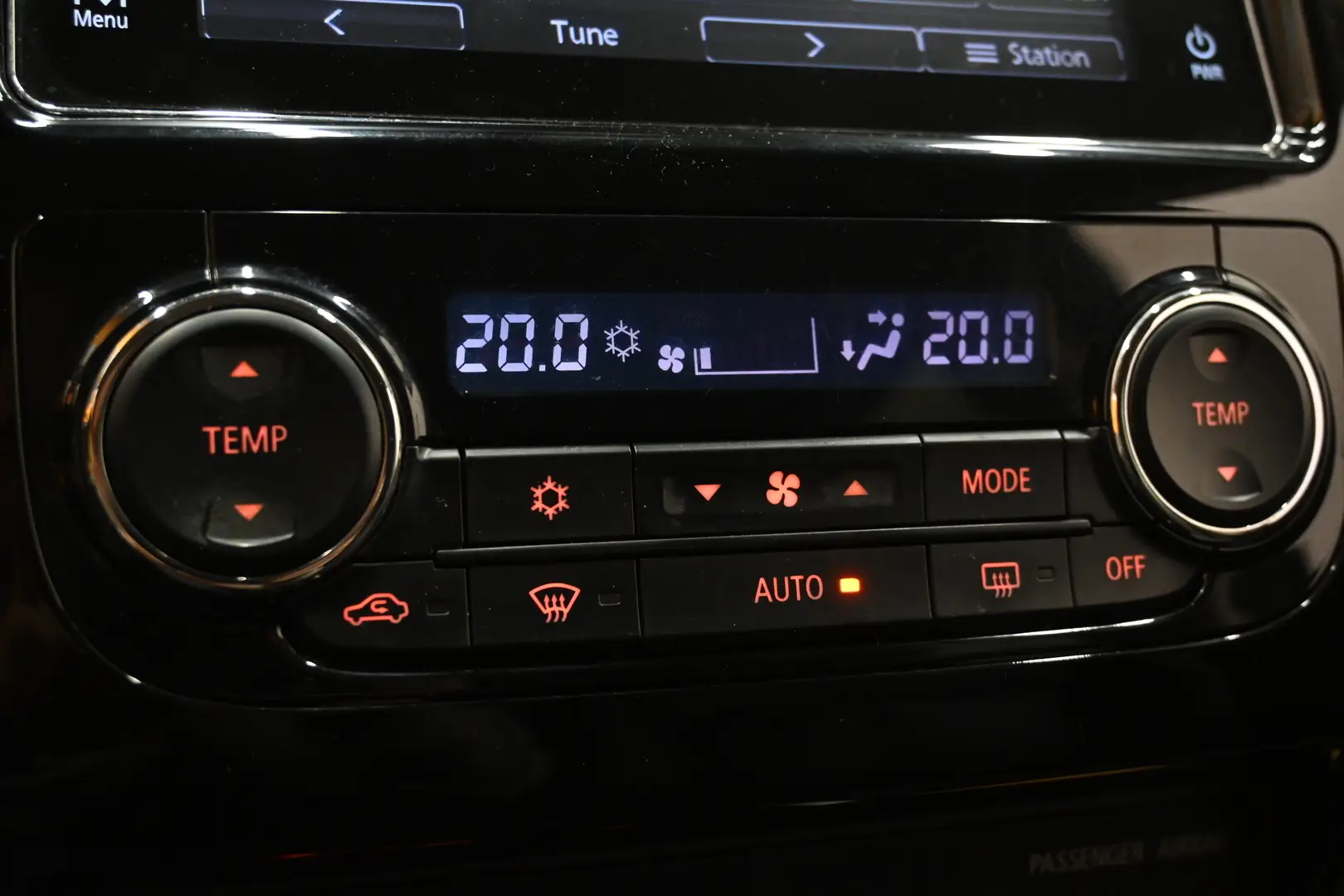 Car Image - 7sPp6pLo7faEF7yKgixZ26