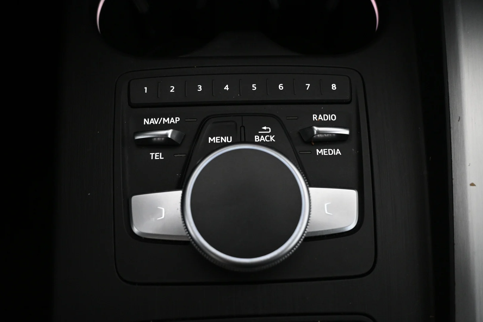 Car Image - 72StOPJf03eadYFa2x61jJ