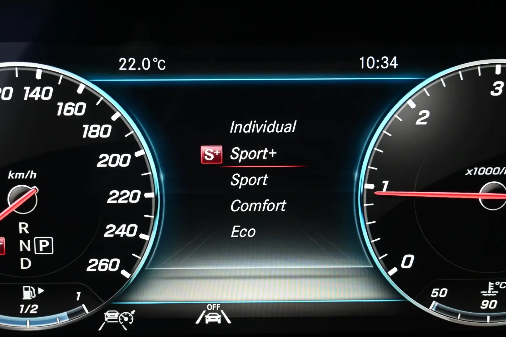 Car Image - 21YgWEP1tylFiEpQBIB64w