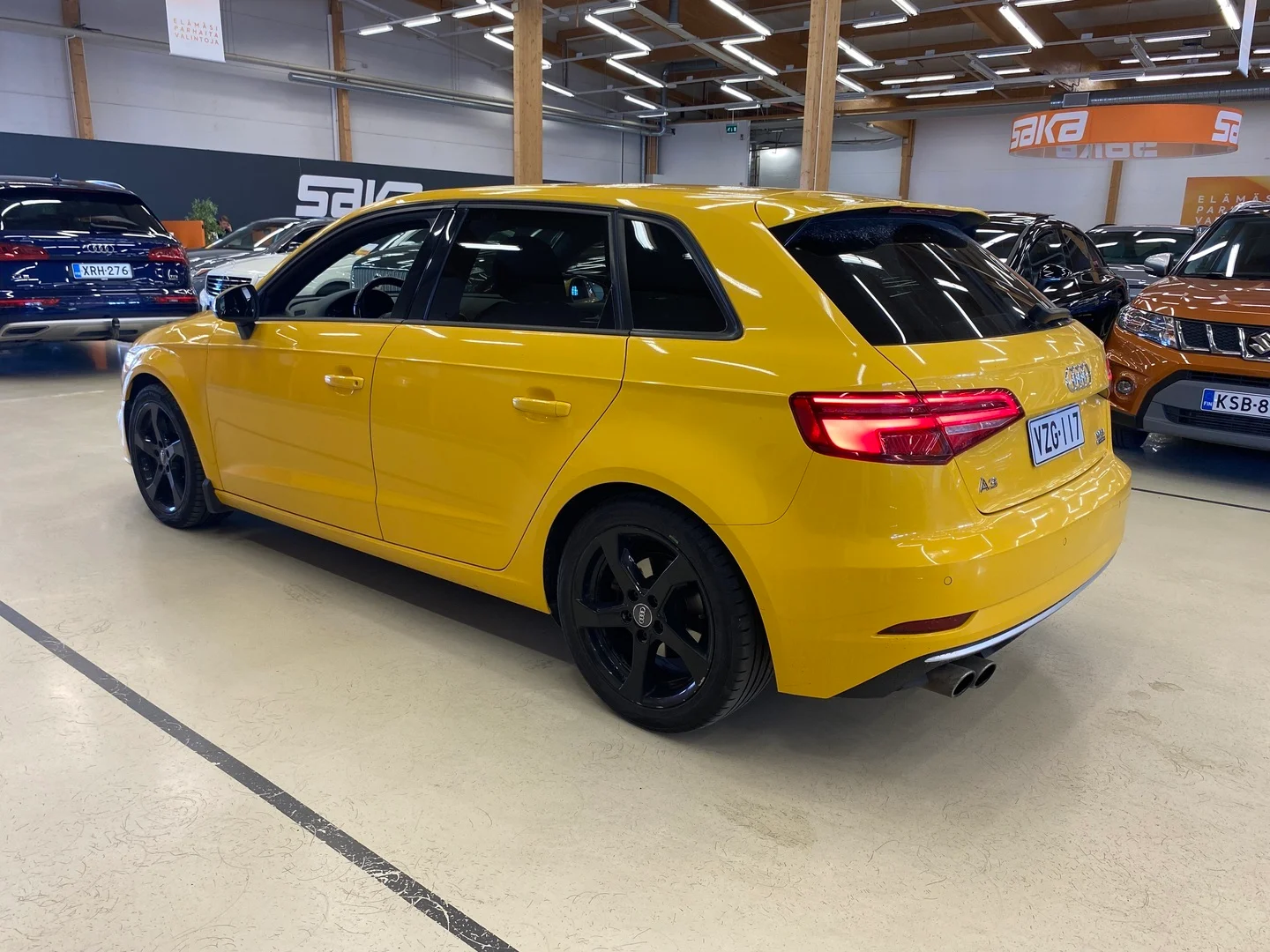 Car Image - 3LU0P3J2YHtACGGi9ZmQHK