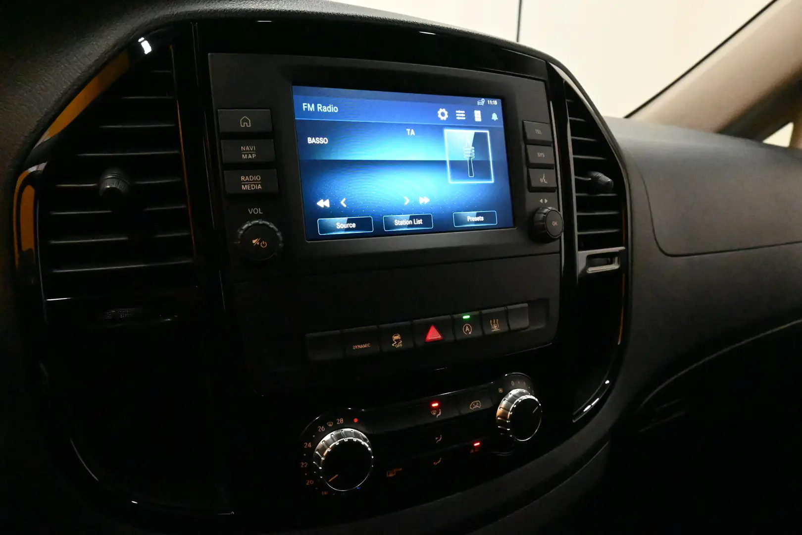 Car Image - 6e12SwmDnWu769yUGCYequ