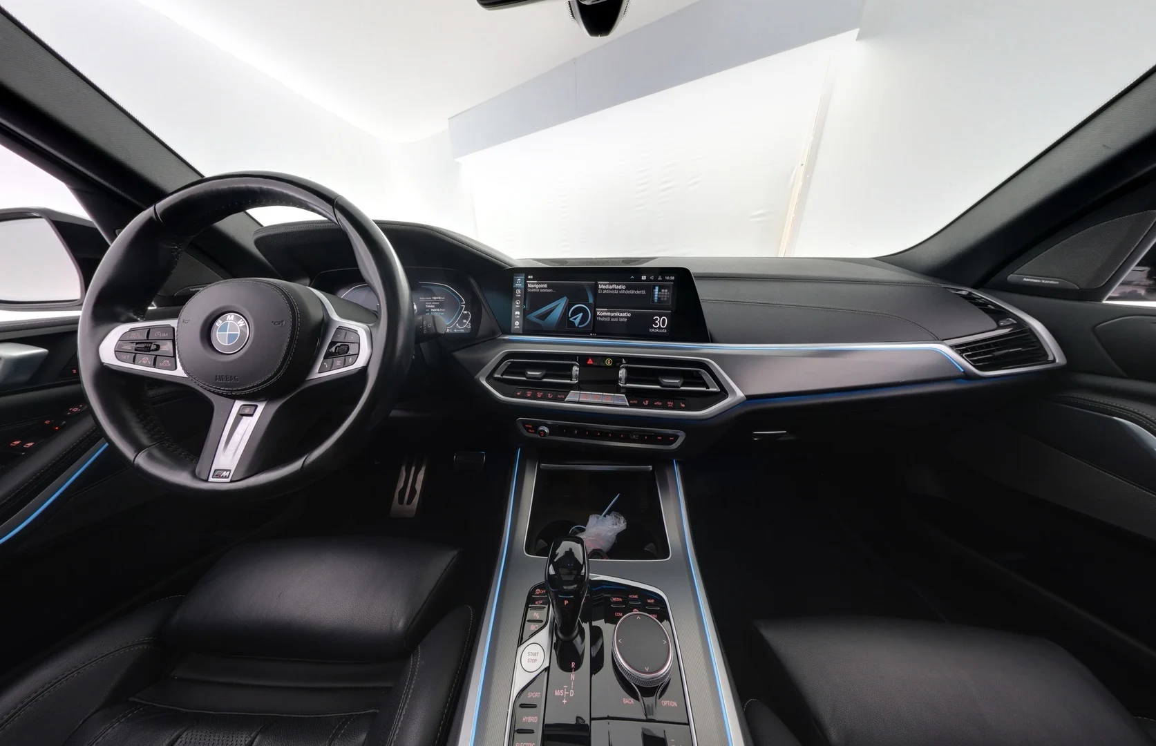 Car Image - 30CvufIx3IszXFDJbmThmN