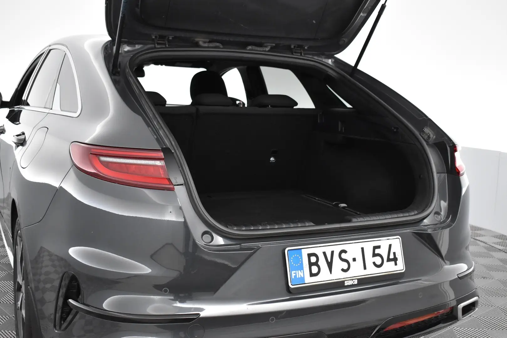 Car Image - 5CxmJdIcifhcun0UjSc66
