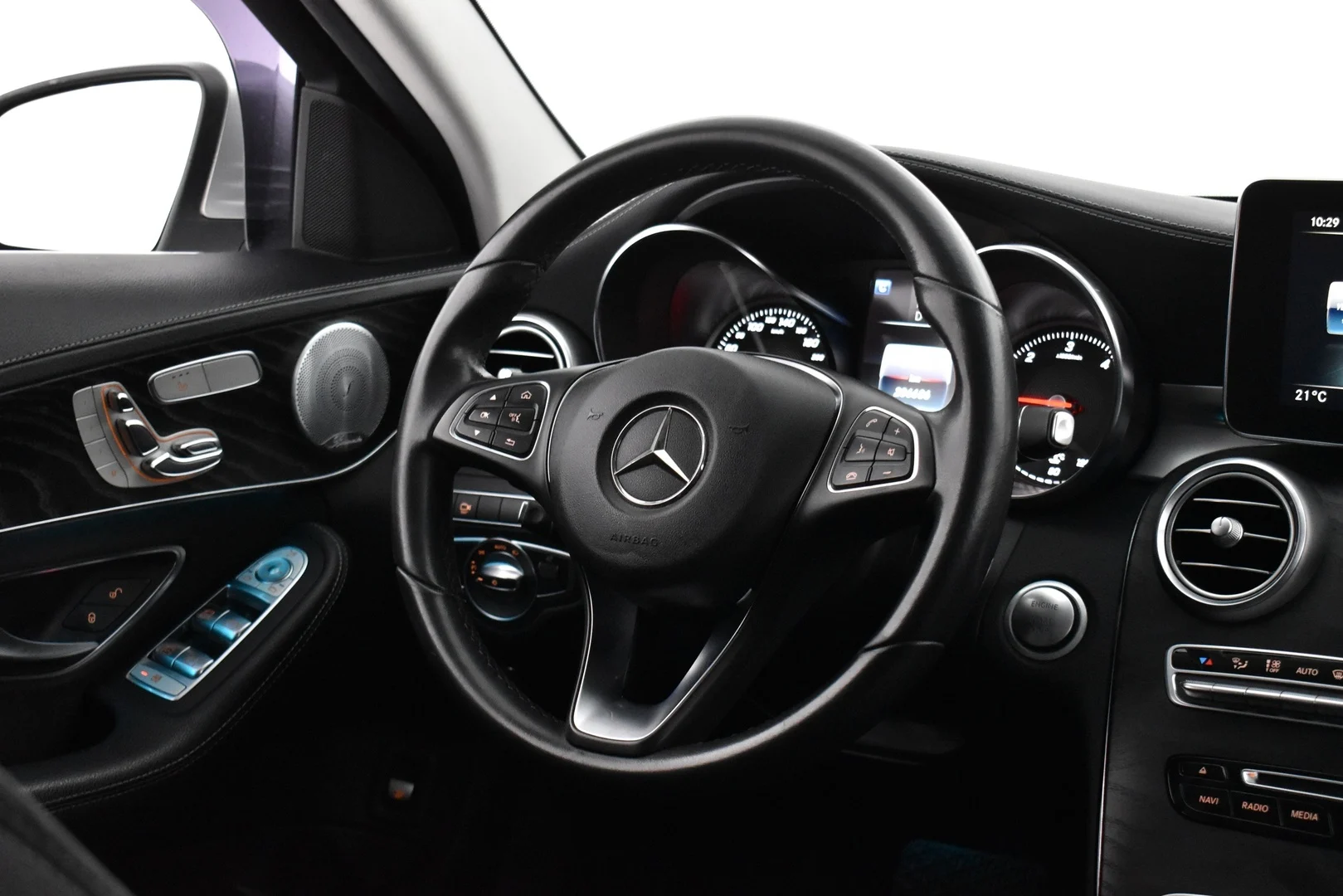 Car Image - 5AXSogSOyQuHpqG9u1HKXV