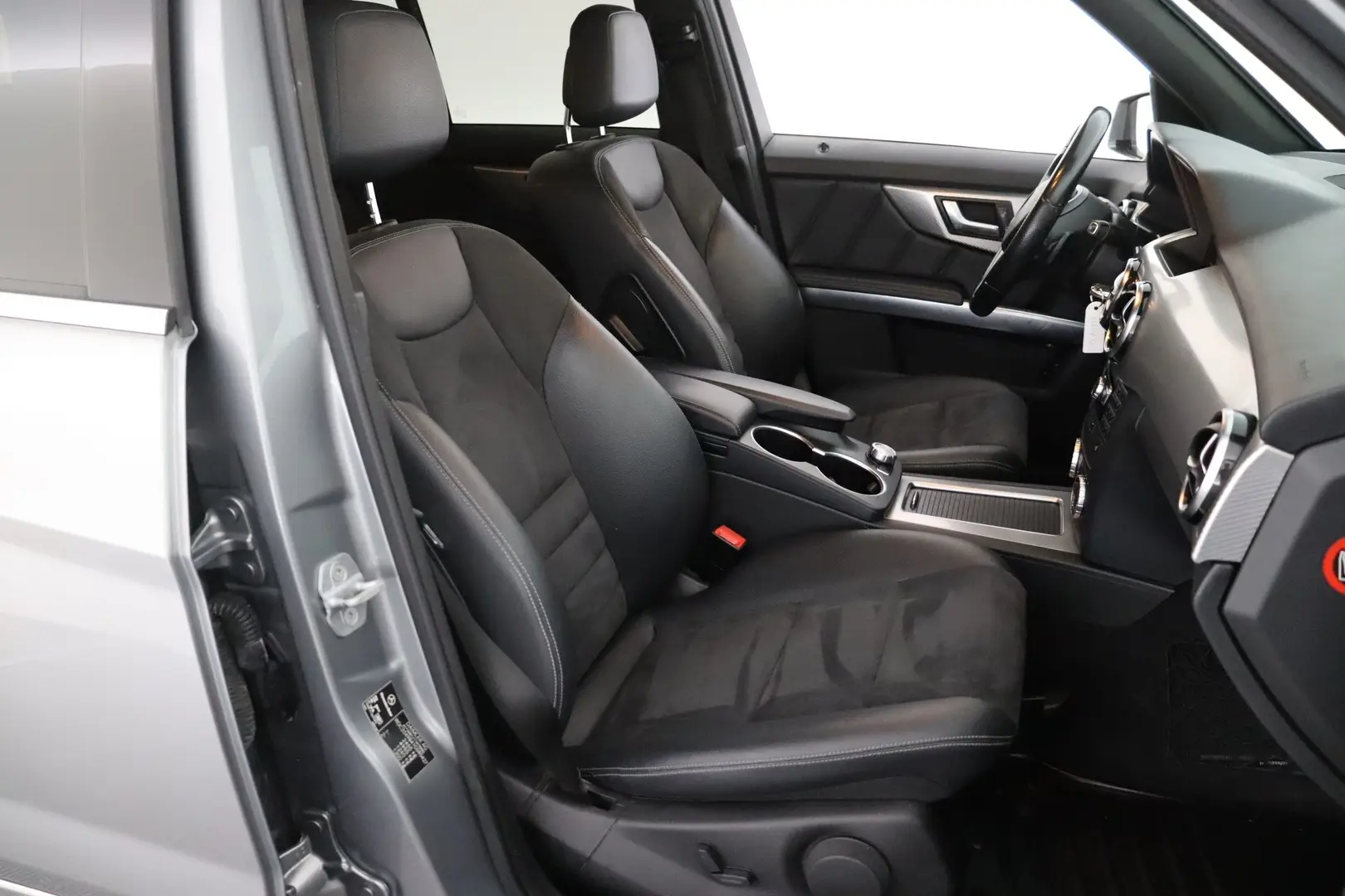 Car Image - 1Cgl6Ocj0Z2VivrJVK2GC8
