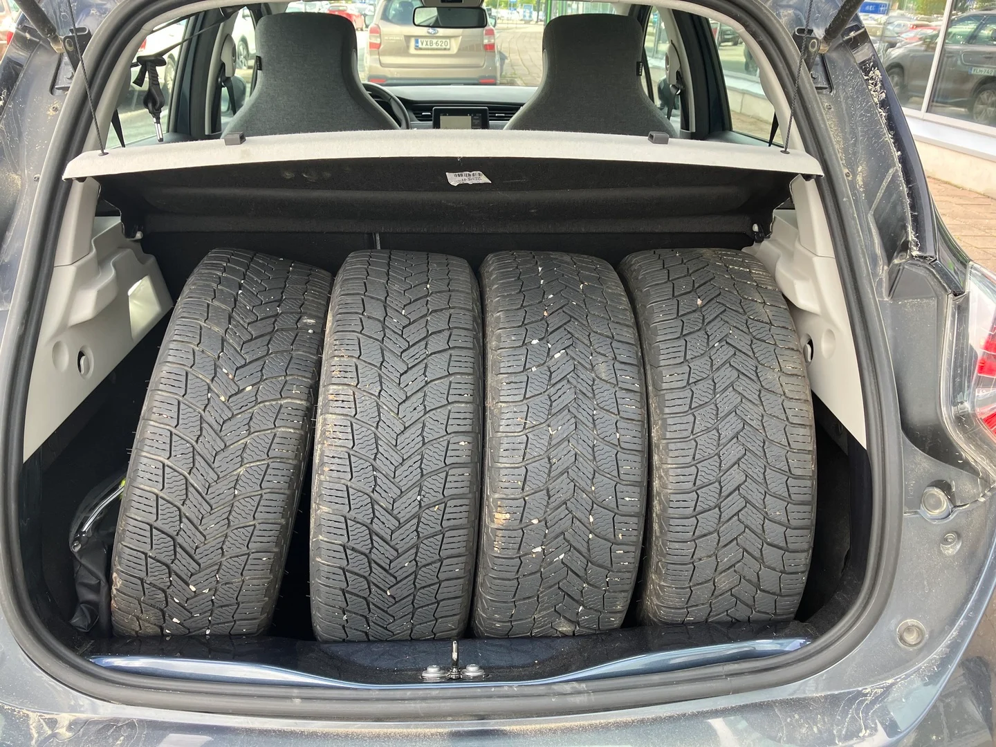 Car Image - 4vXlN8pY1pMmpdS7yNE7pb
