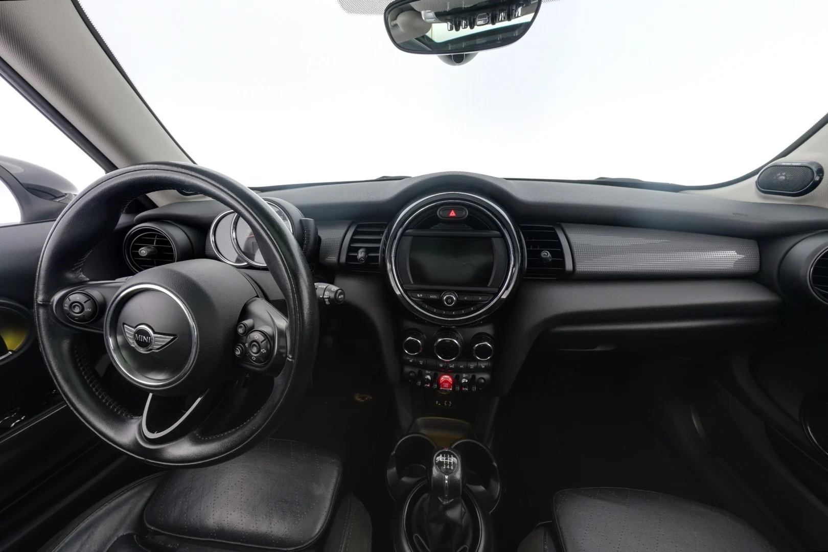 Car Image - 7yijVzEBJUmm8aJidcOKCN