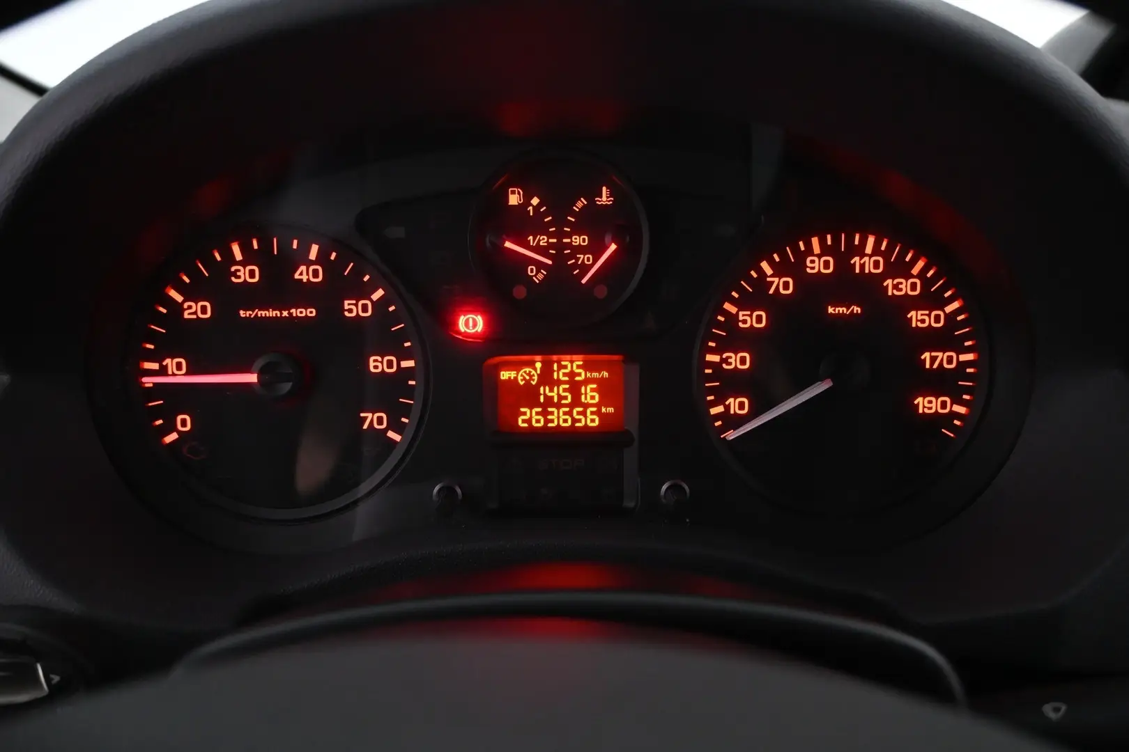 Car Image - 3c6qxoIu3HscDFIkZTtOsJ