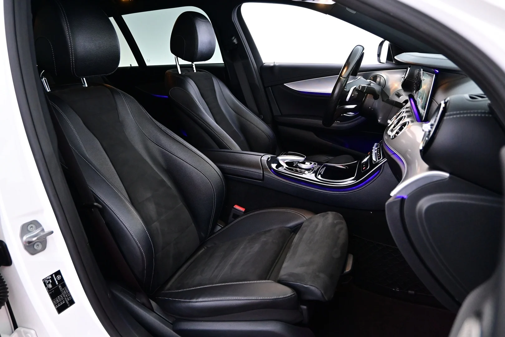 Car Image - 3nXJ0FFSNgNHmMIEDN0TvG