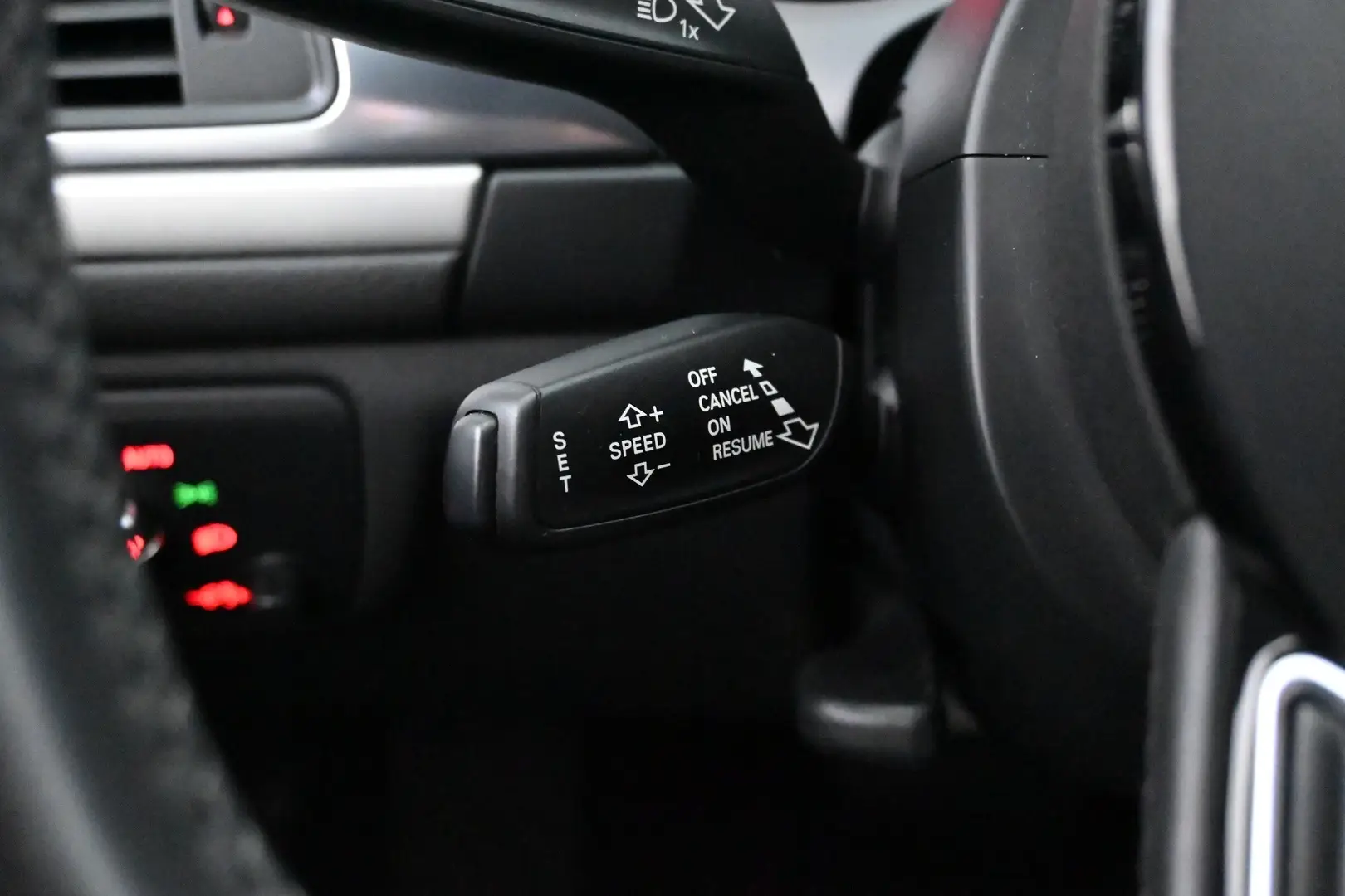 Car Image - 1xafVM2SN223DnntswHlXb